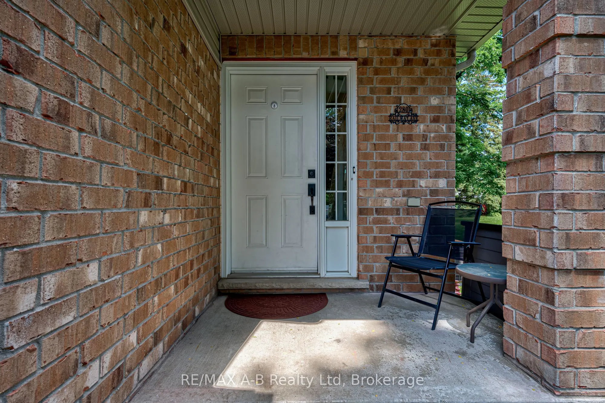 280 Railway Avenue