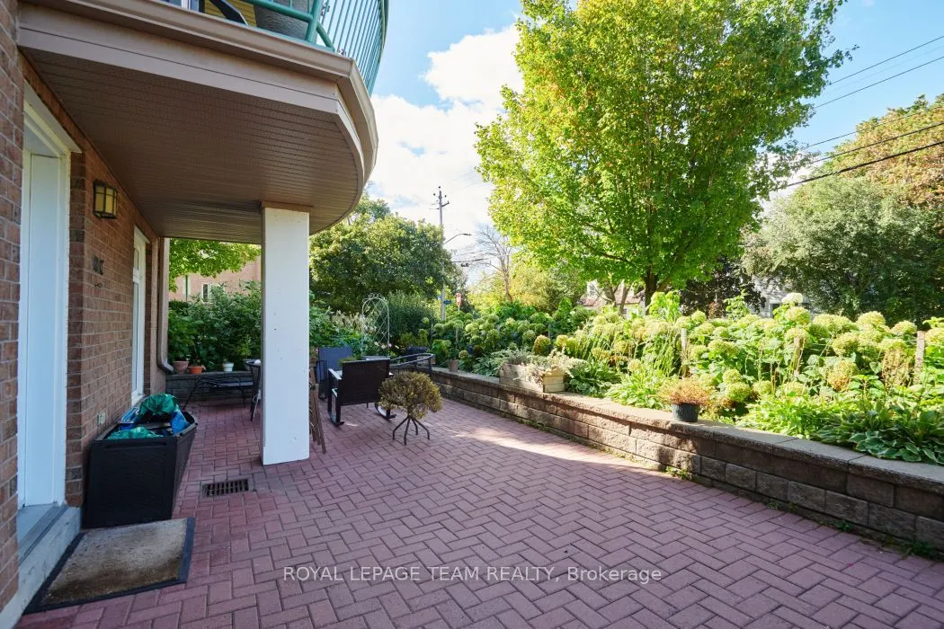 997 North River Road #101C