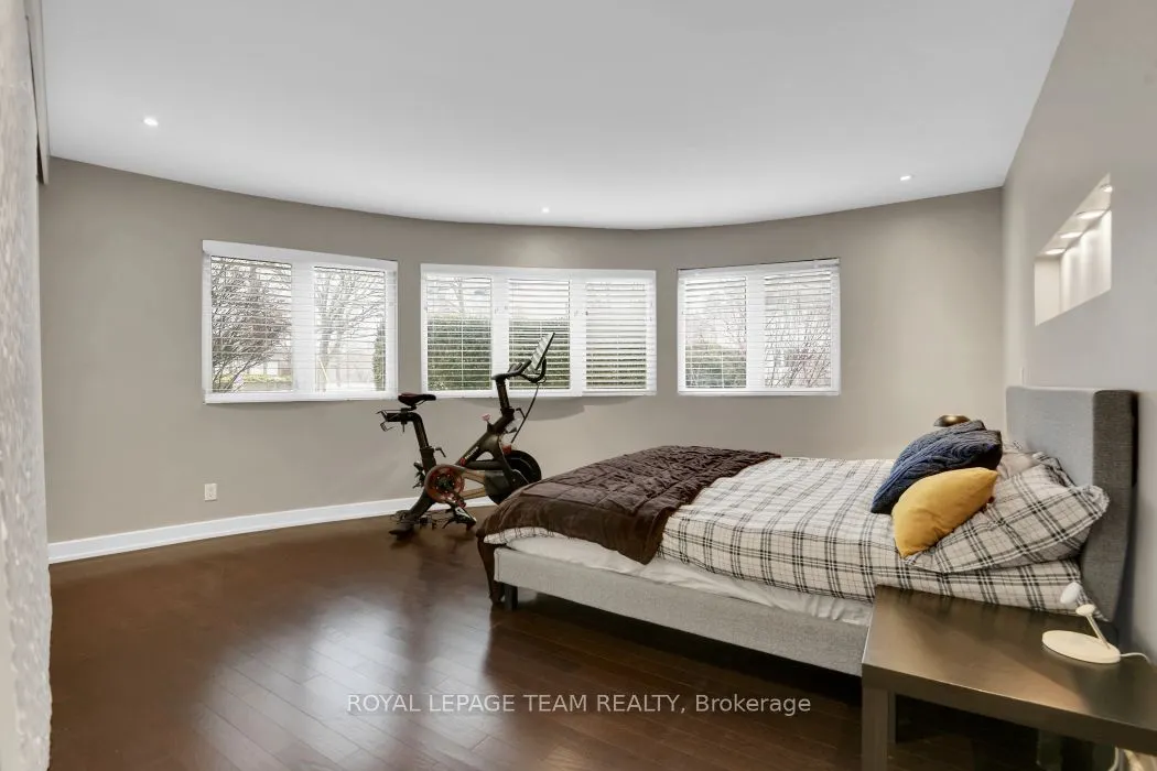 997 North River Road #101C