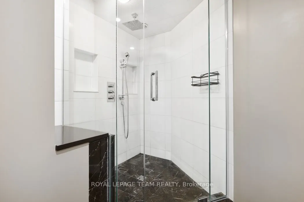 997 North River Road #101C