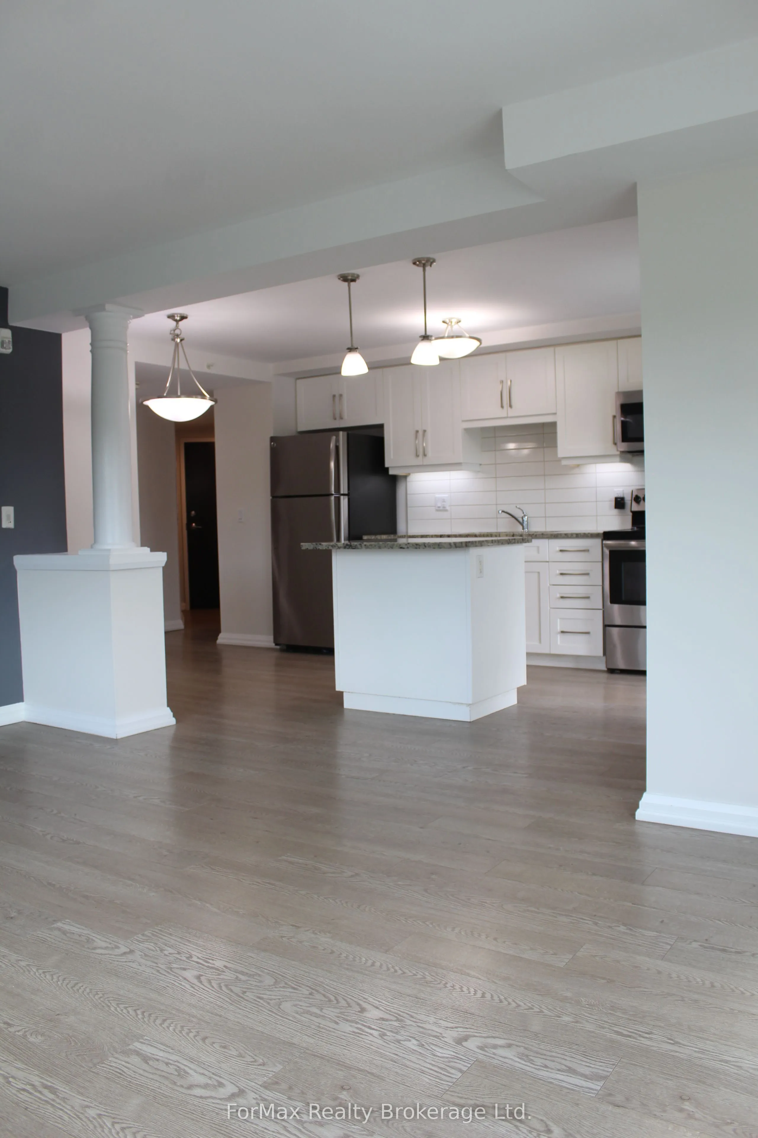 778 Laurelwood Drive #313