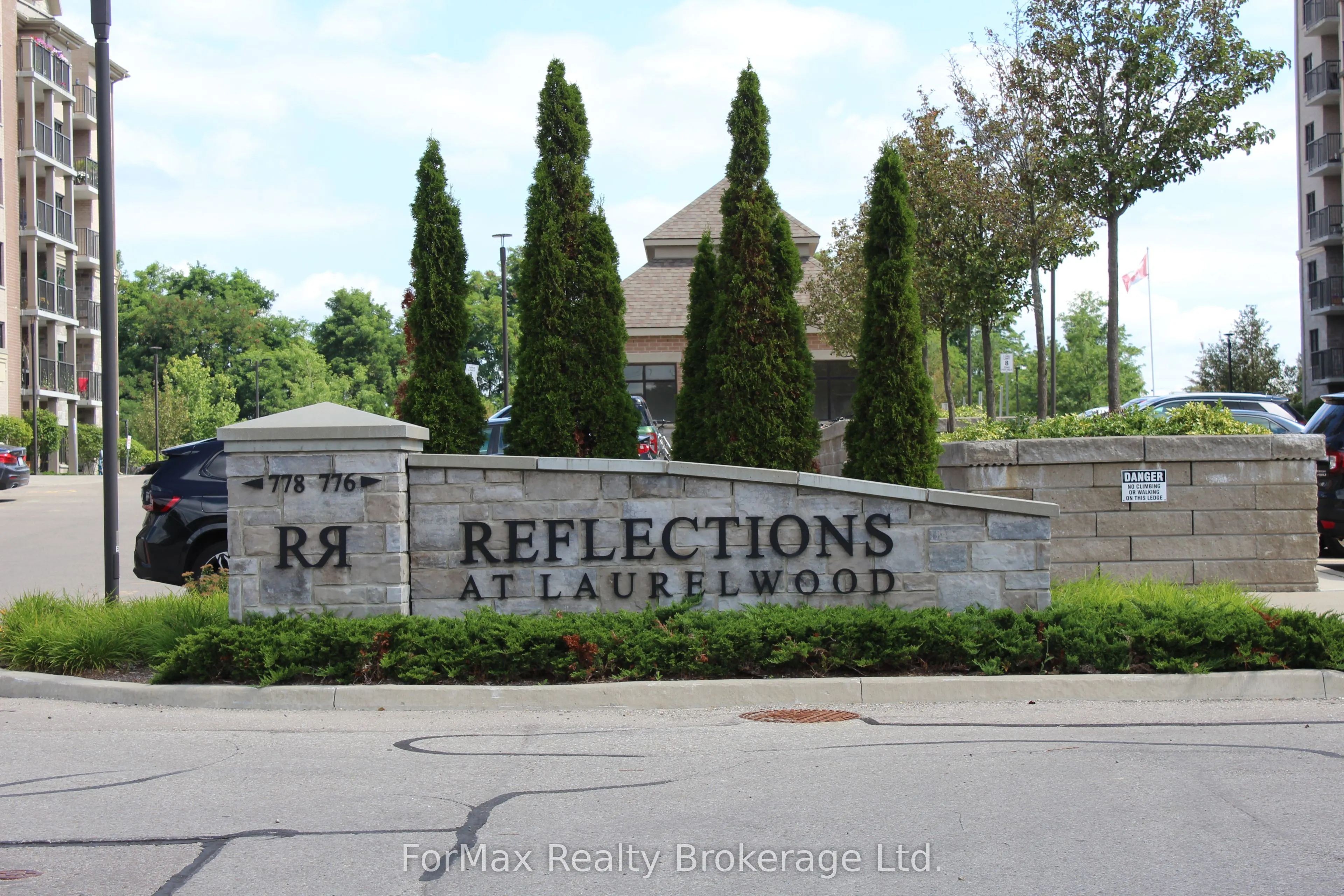 778 Laurelwood Drive #313