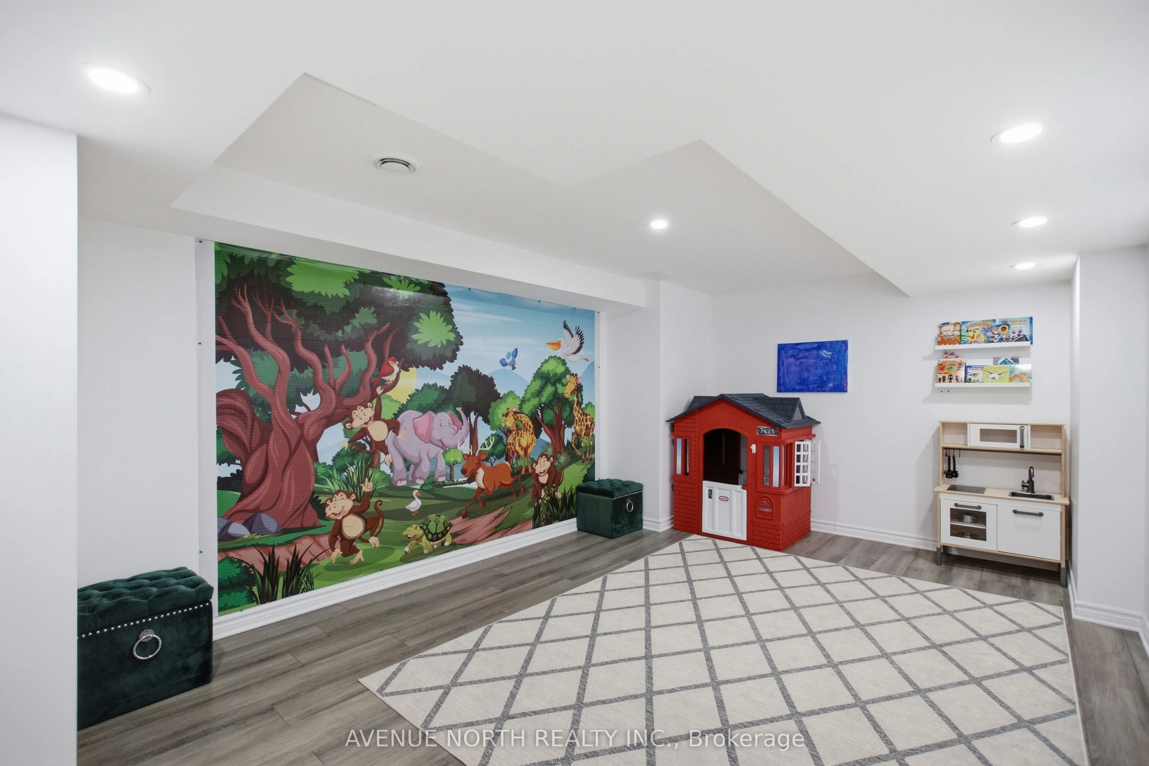 834 Regulus Ridge