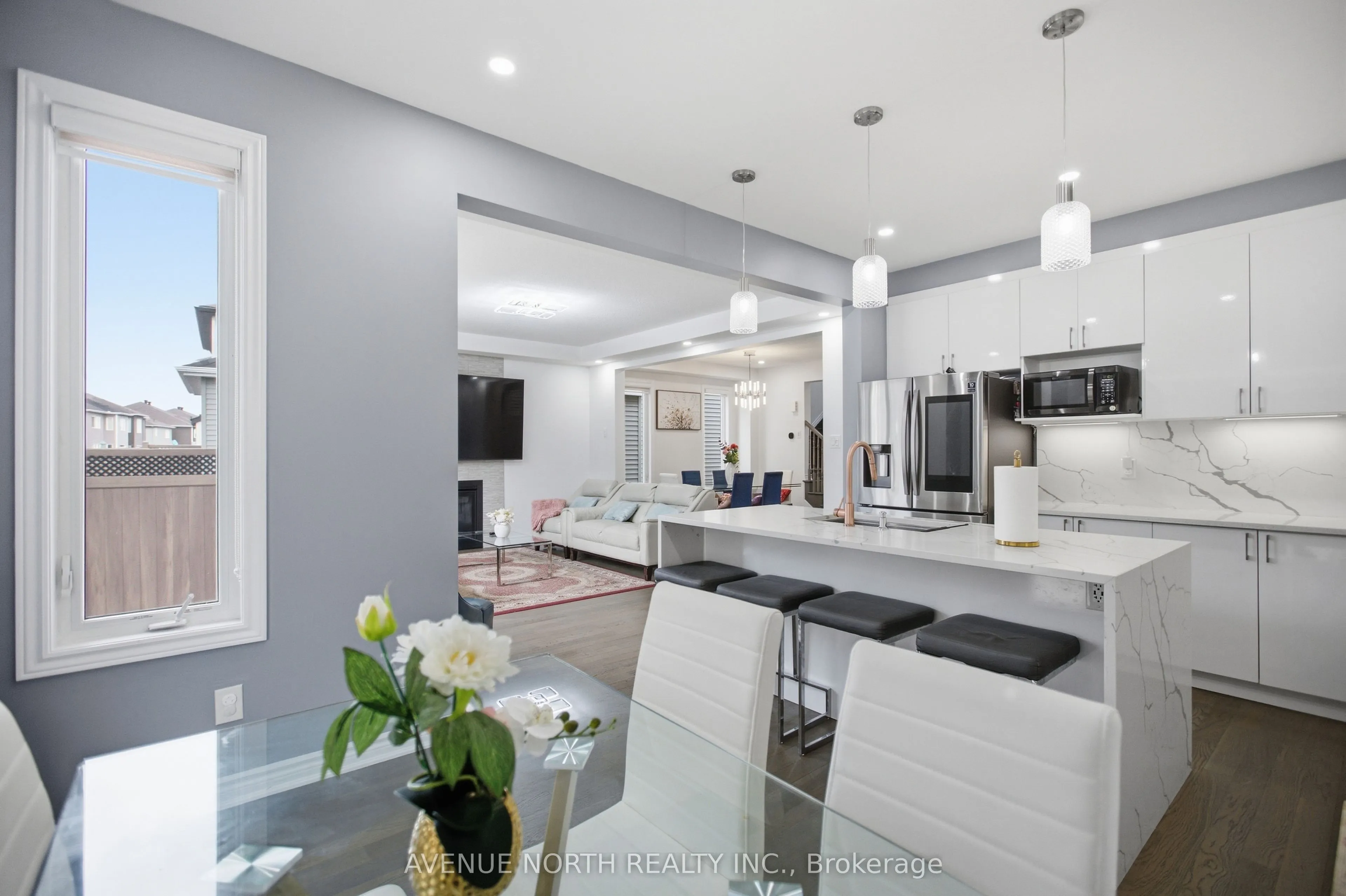 834 Regulus Ridge