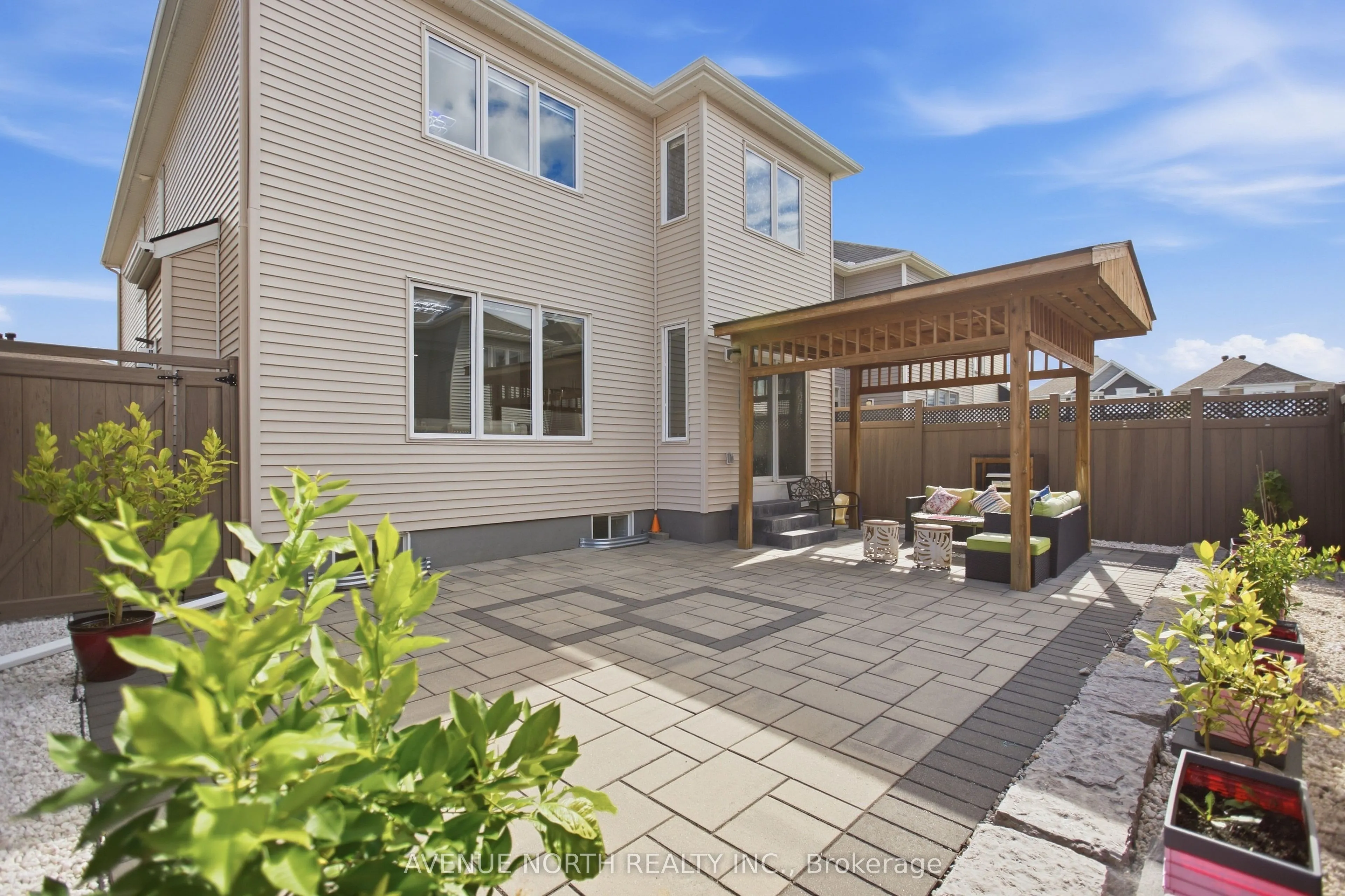 834 Regulus Ridge