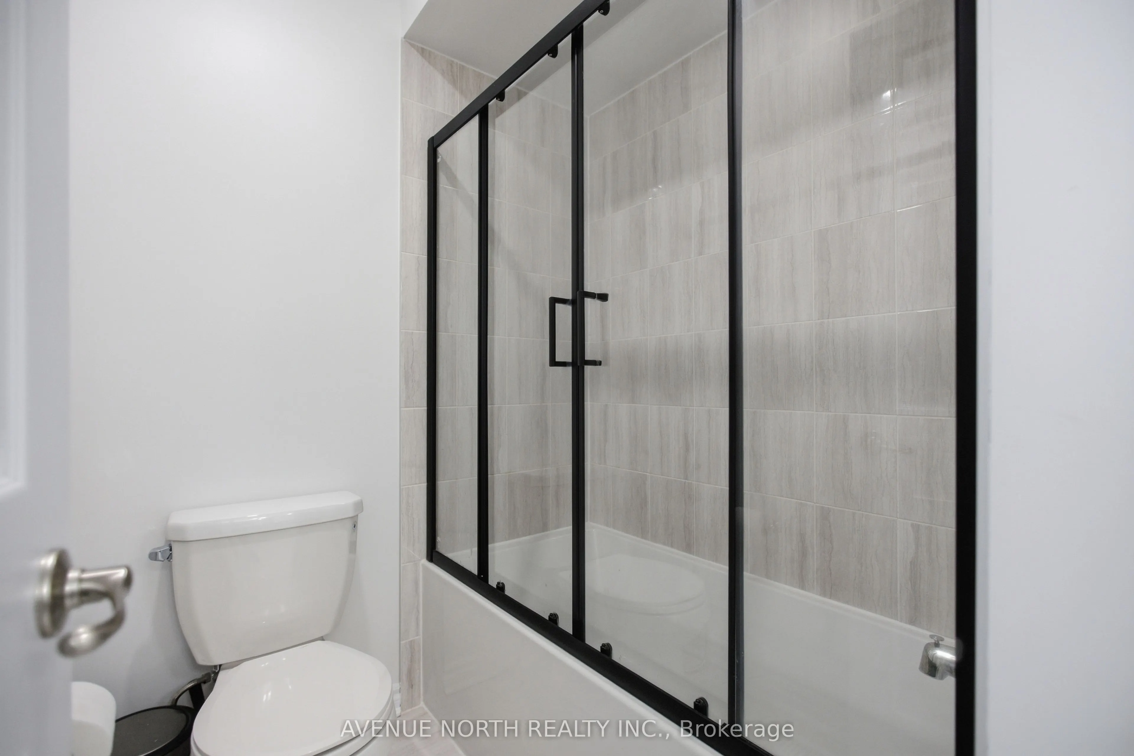 834 Regulus Ridge