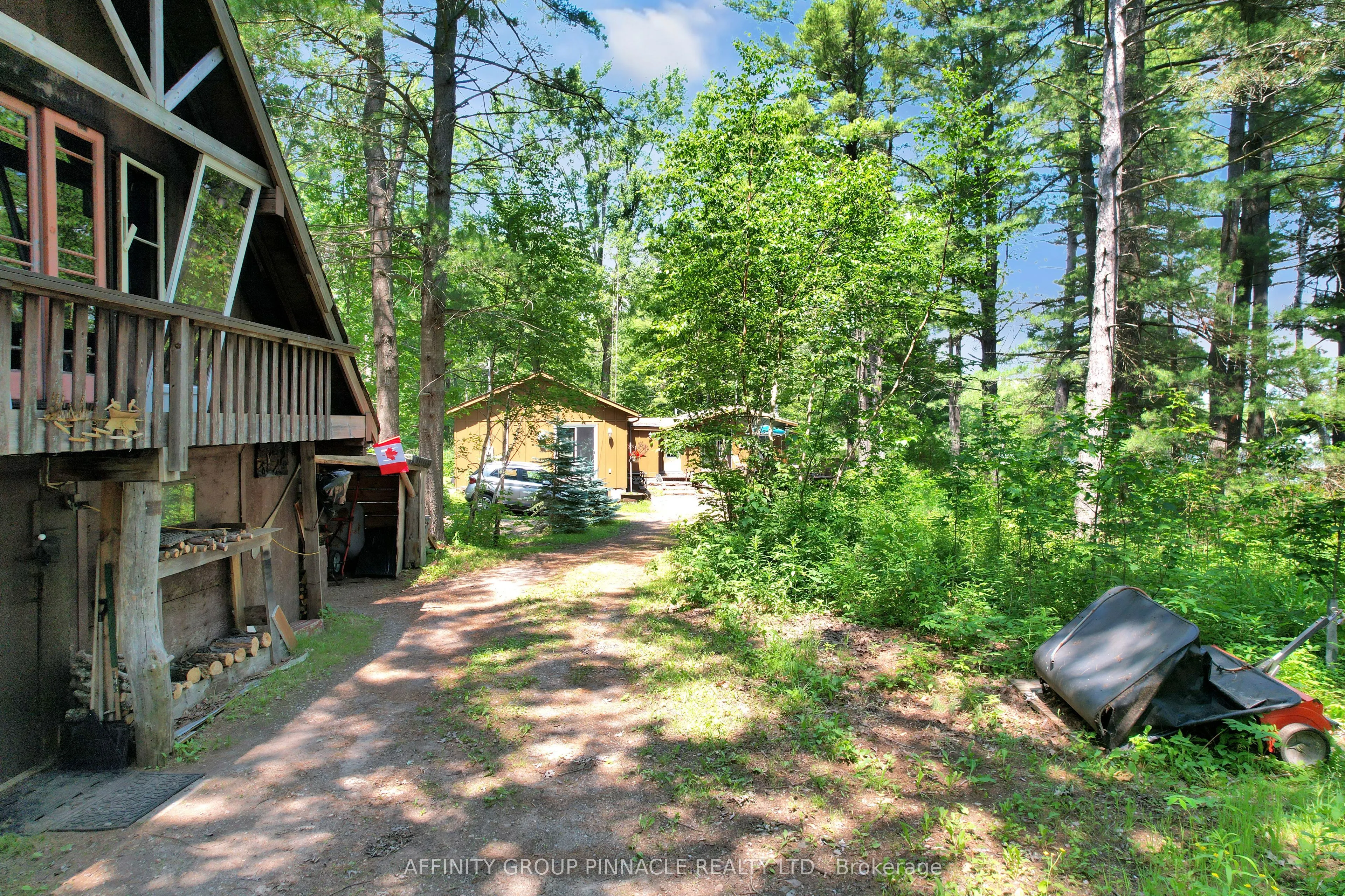 396 North Shore Road