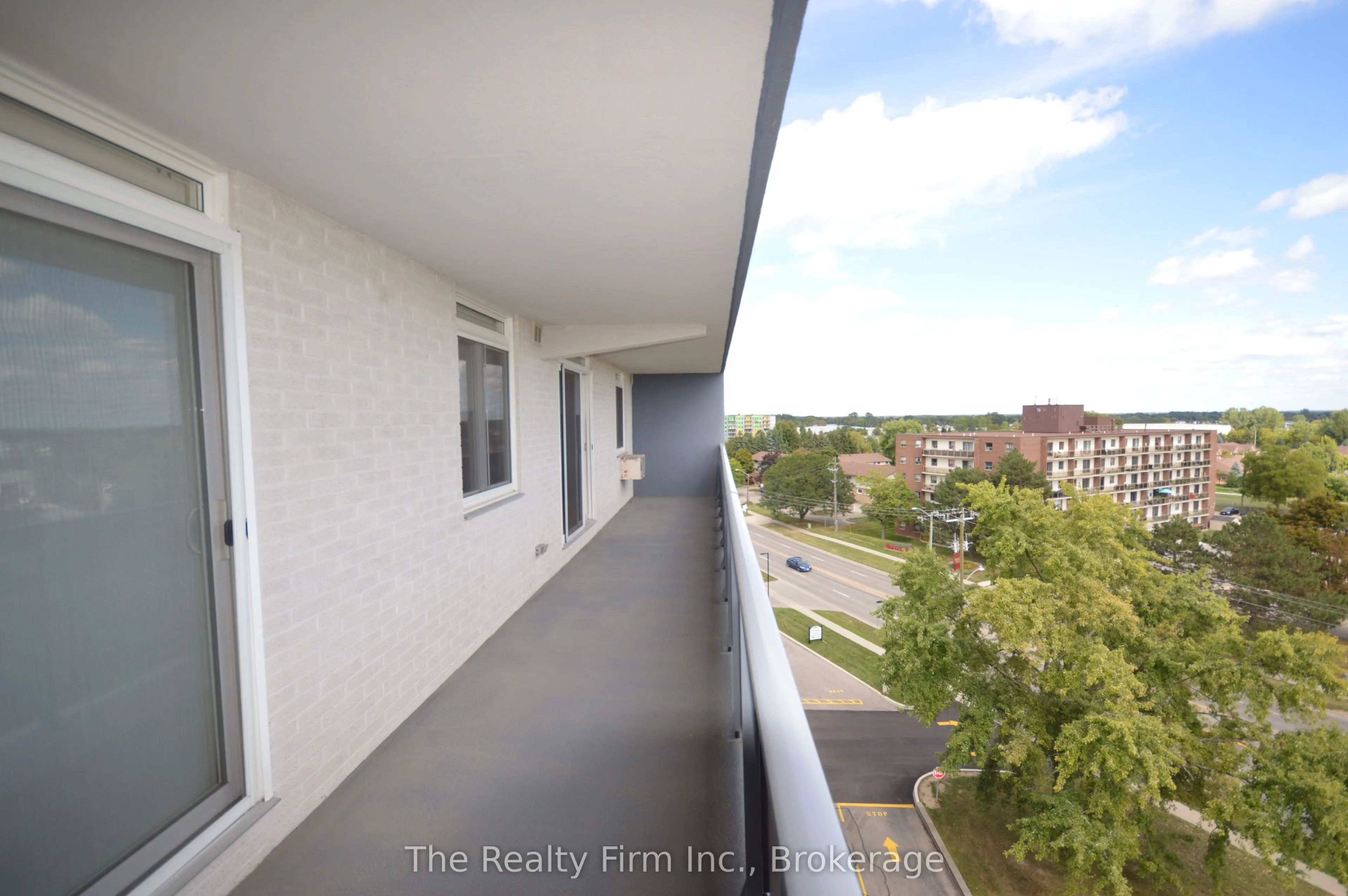 640 West Street N #805