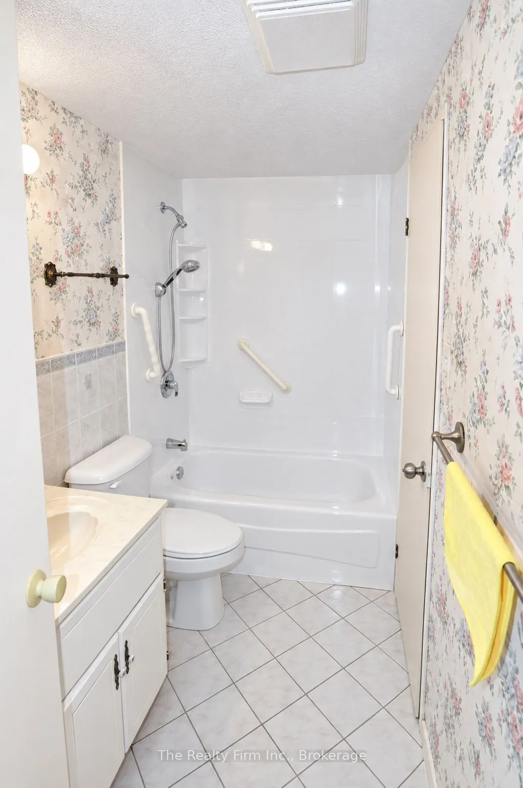 640 West Street N #805