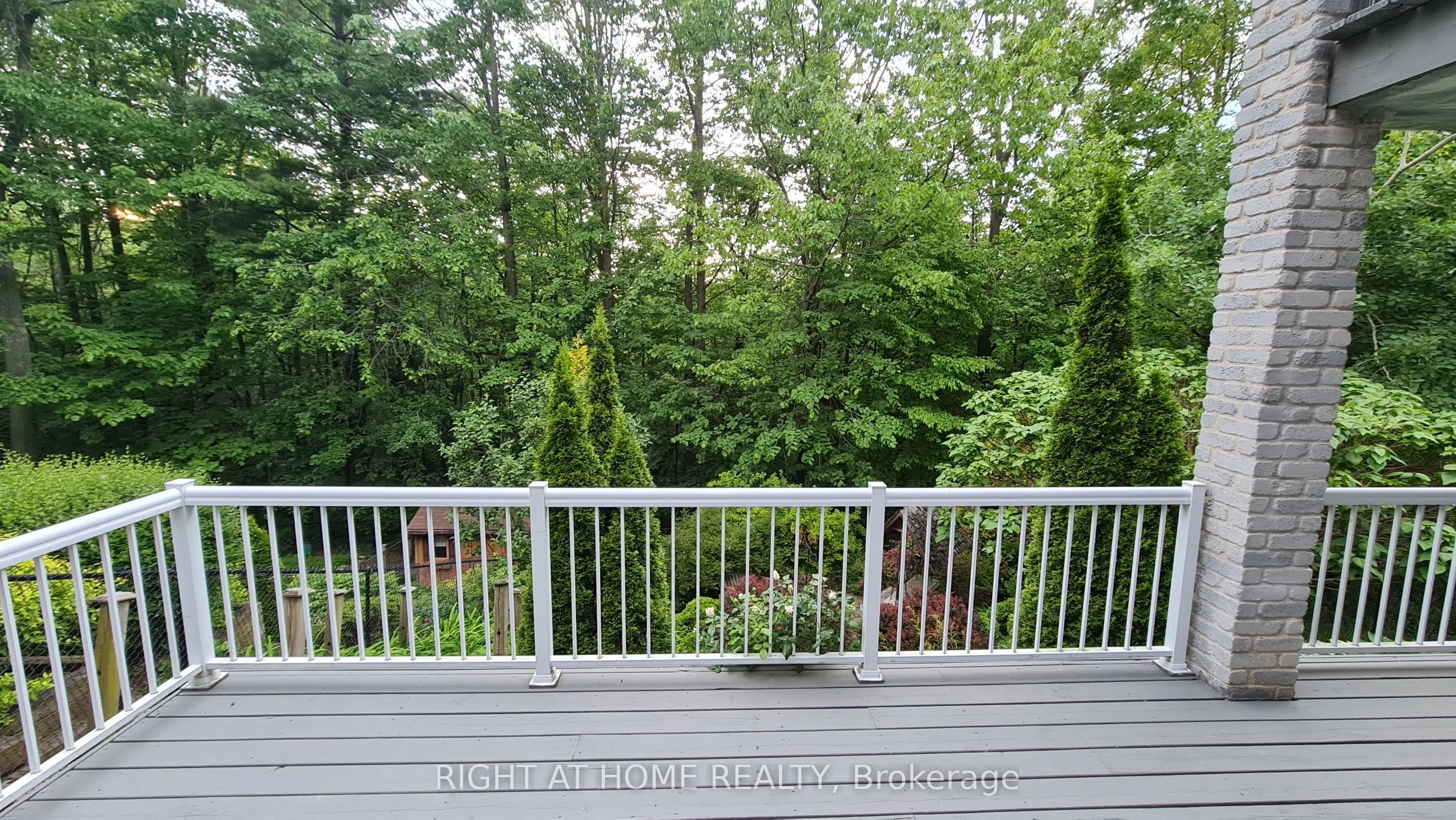 172 Lena Crescent #2