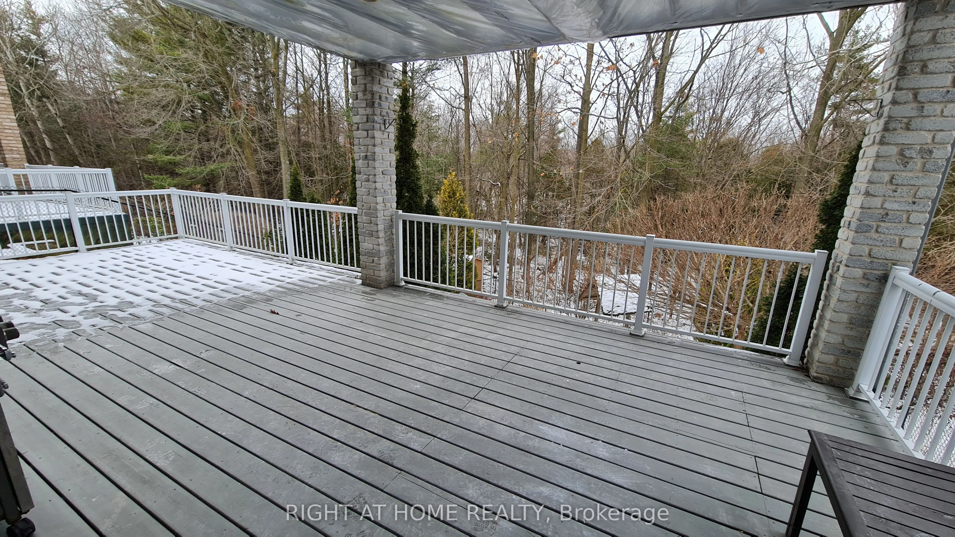 172 Lena Crescent #2