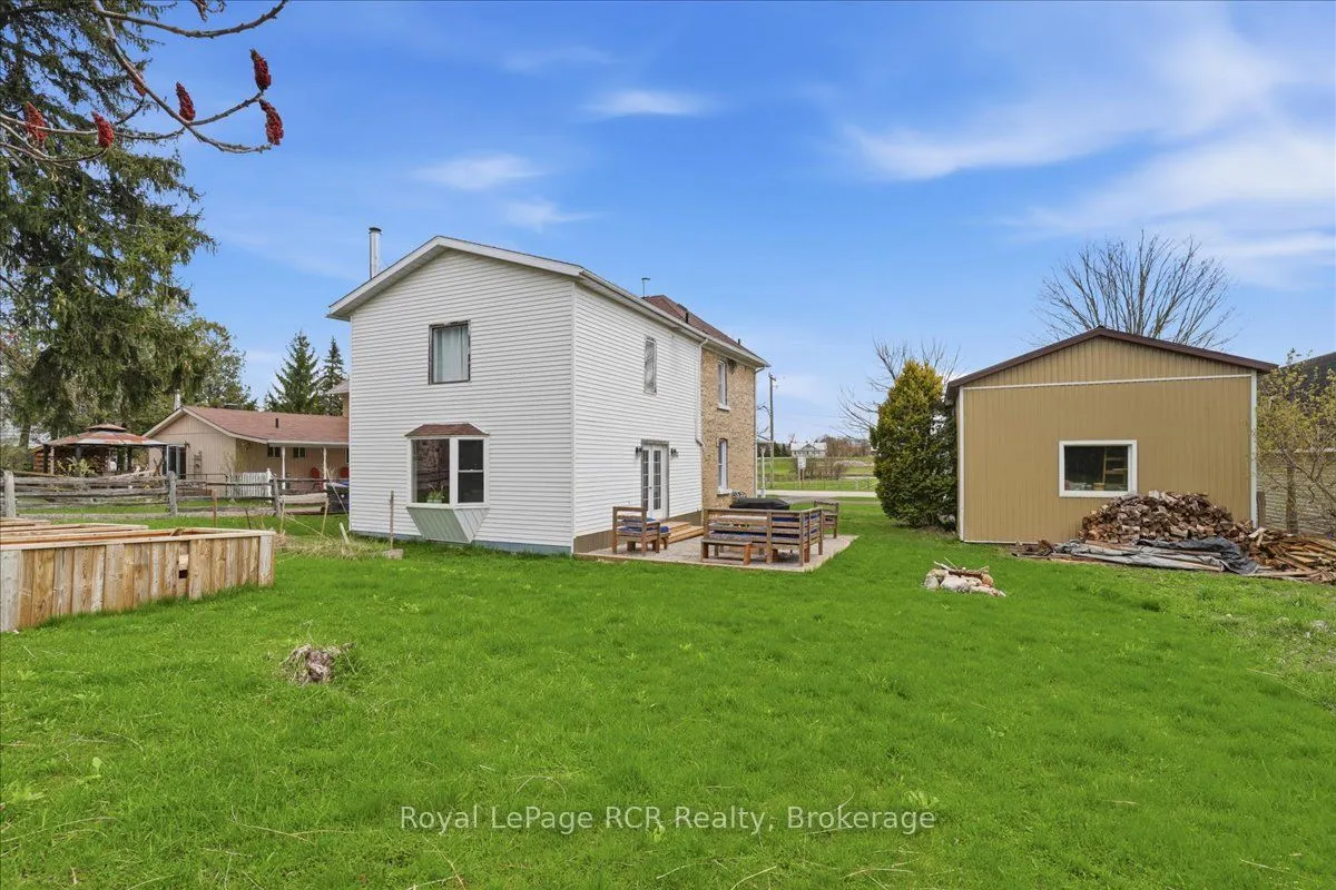 392010 Grey Road 109