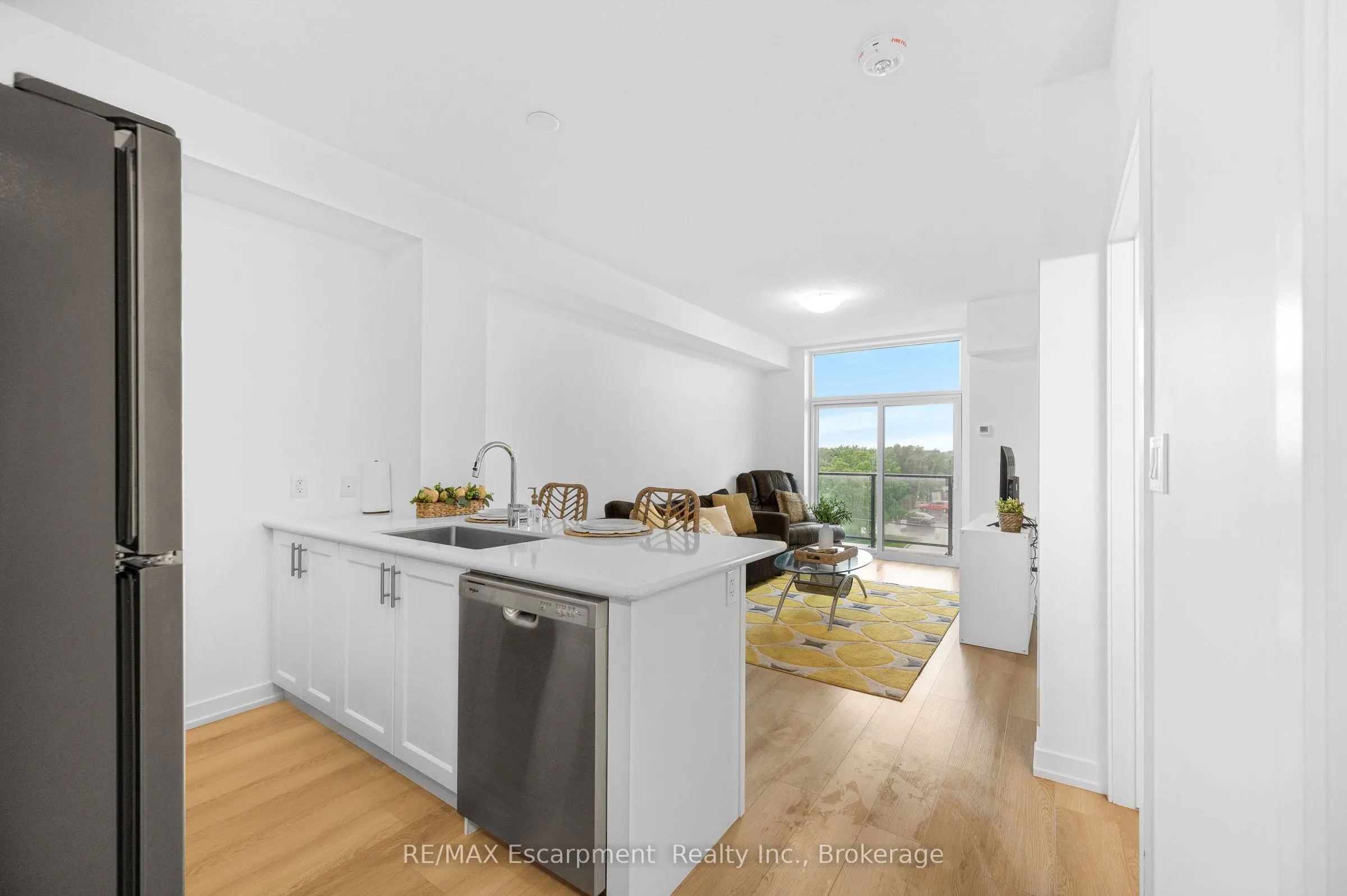 470 Dundas Street E #309