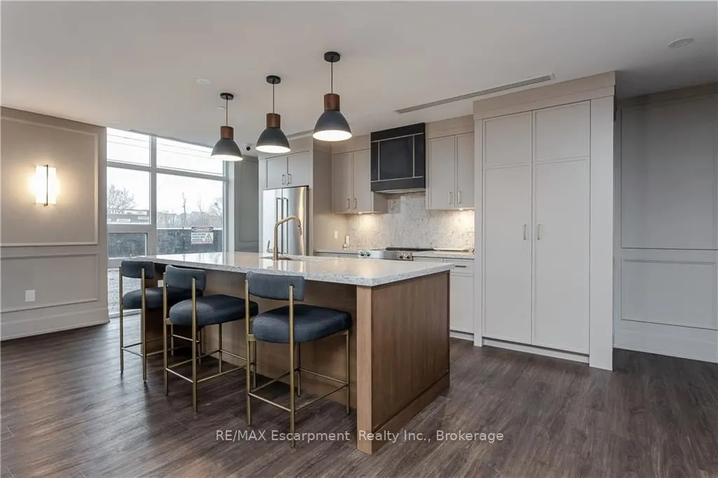 470 Dundas Street E #309