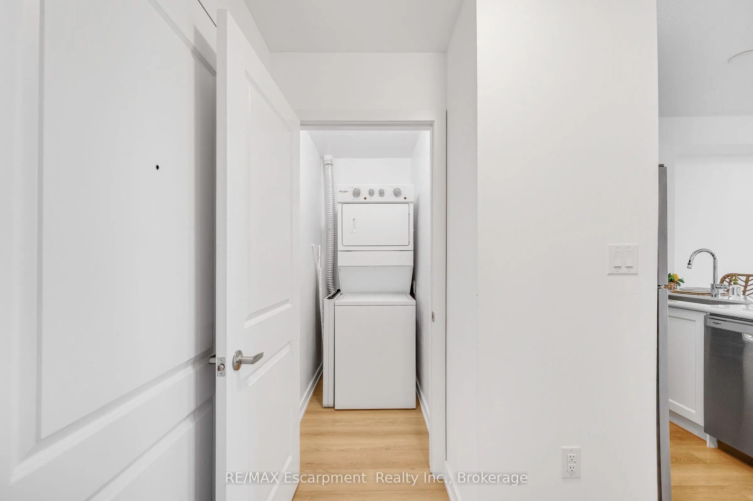 470 Dundas Street E #309