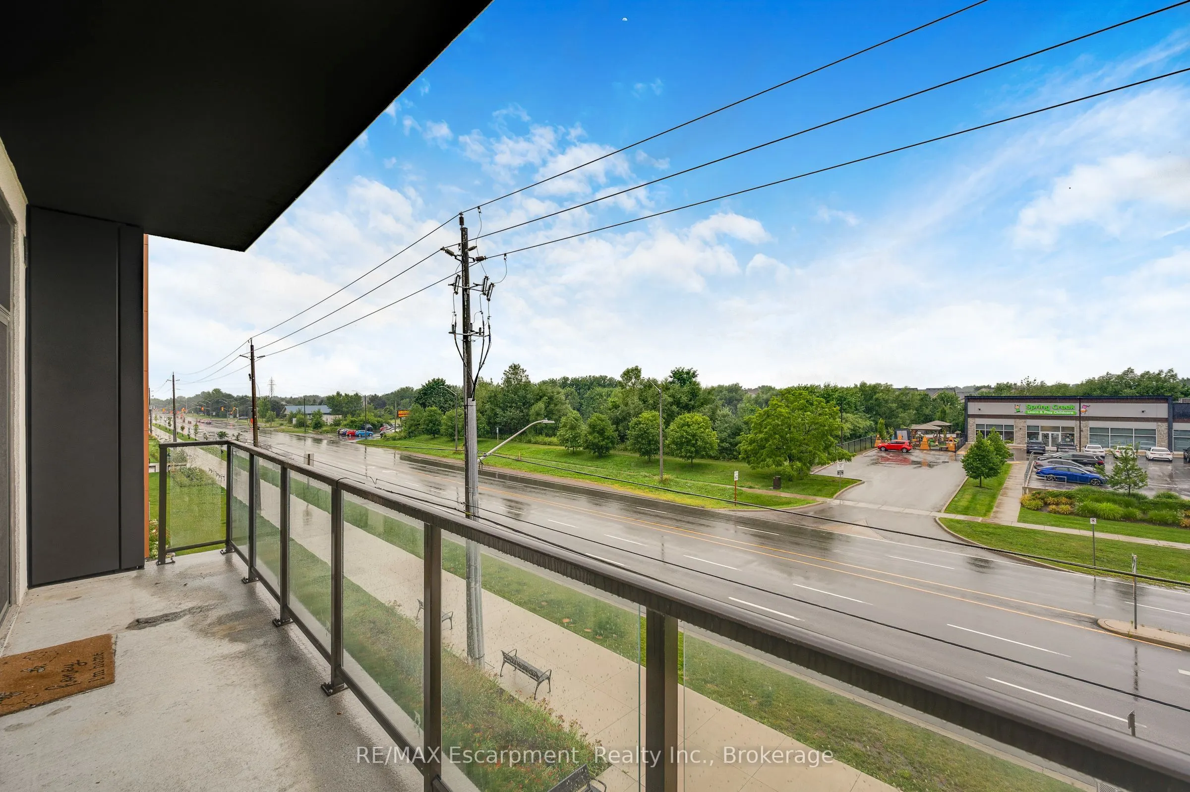 470 Dundas Street E #309