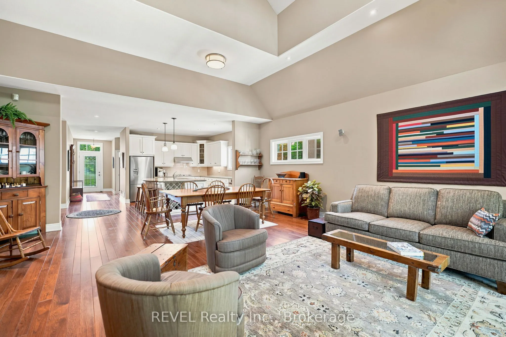 90 Sunrise Court