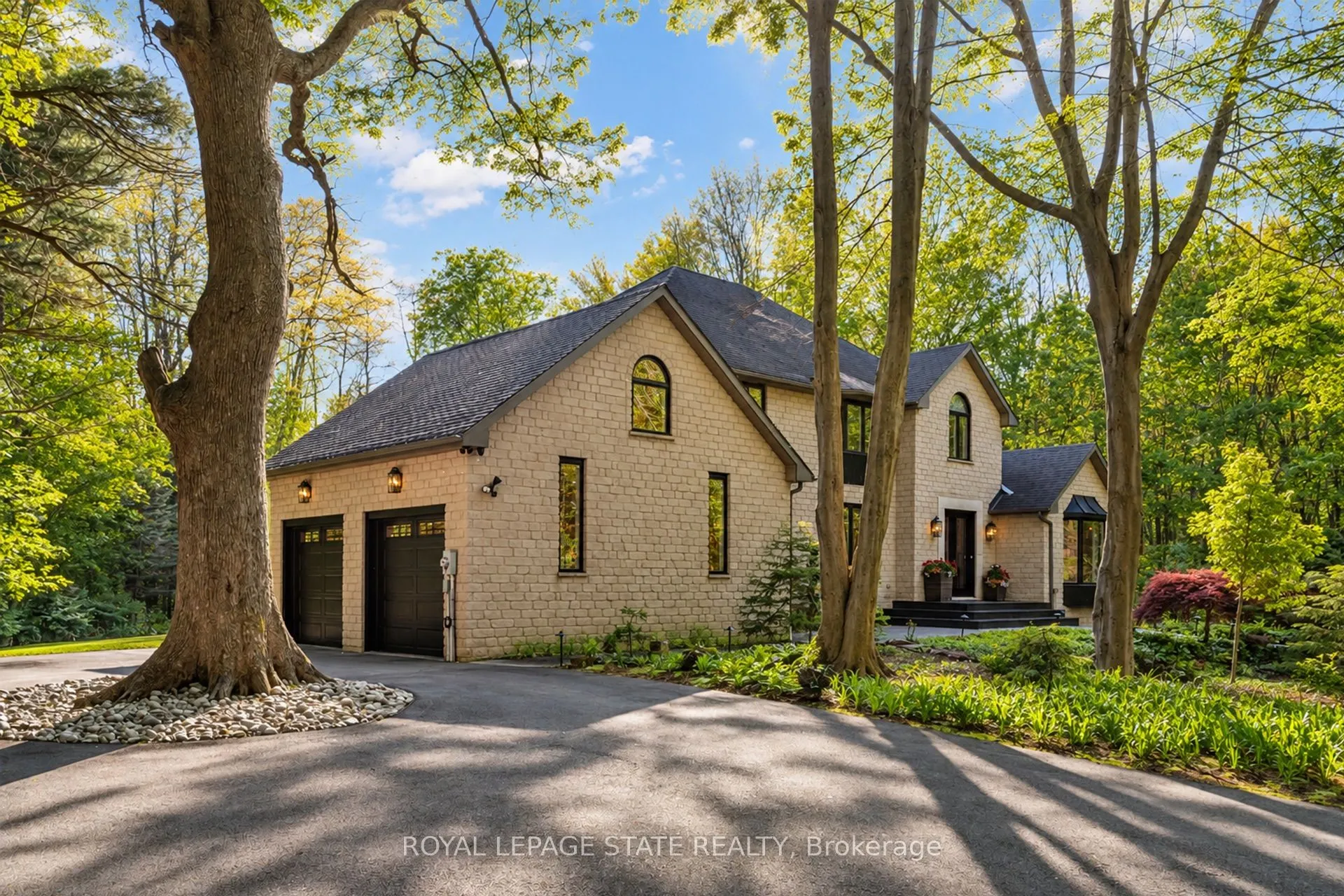 18 Elder Crescent