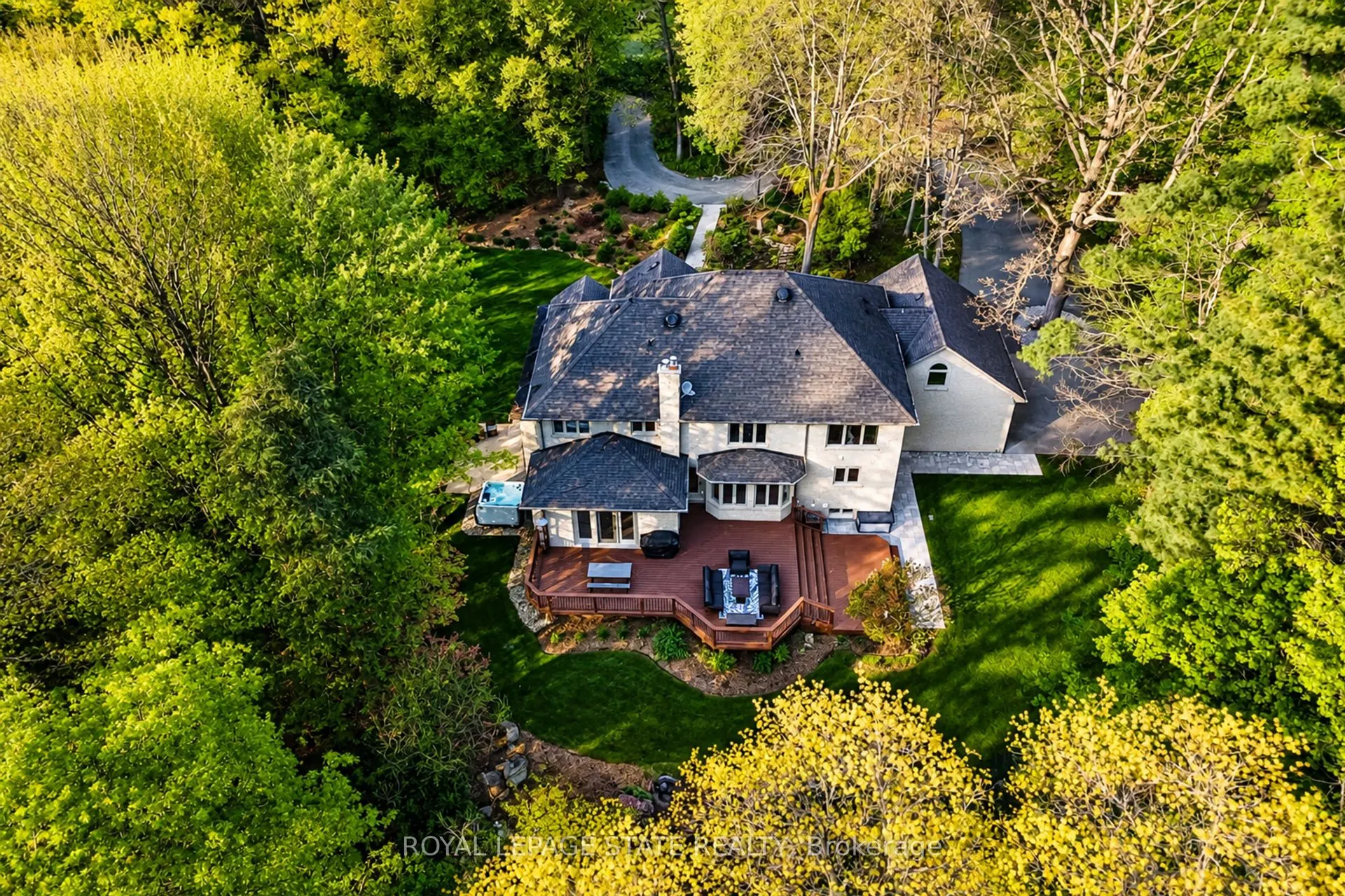 18 Elder Crescent