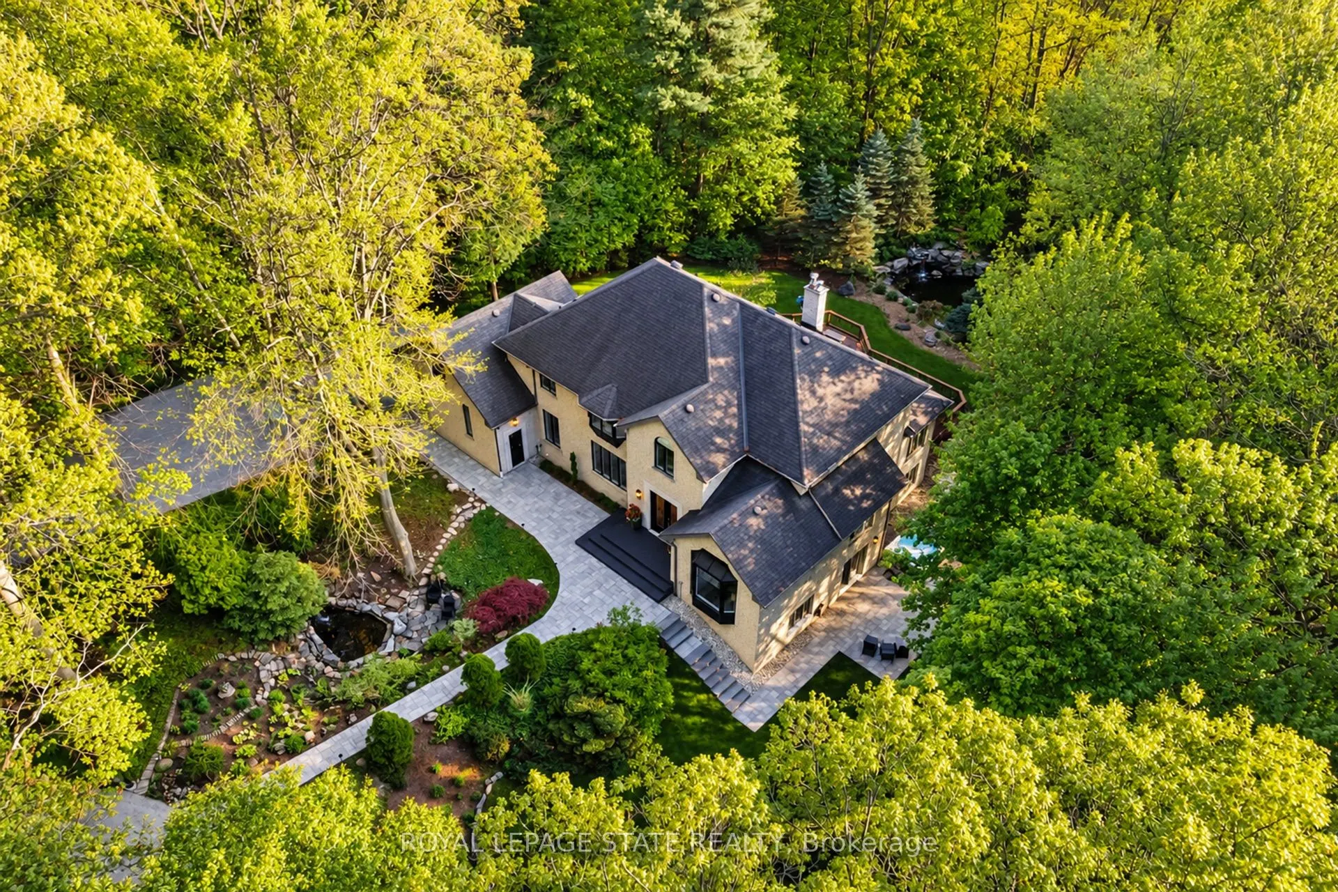 18 Elder Crescent