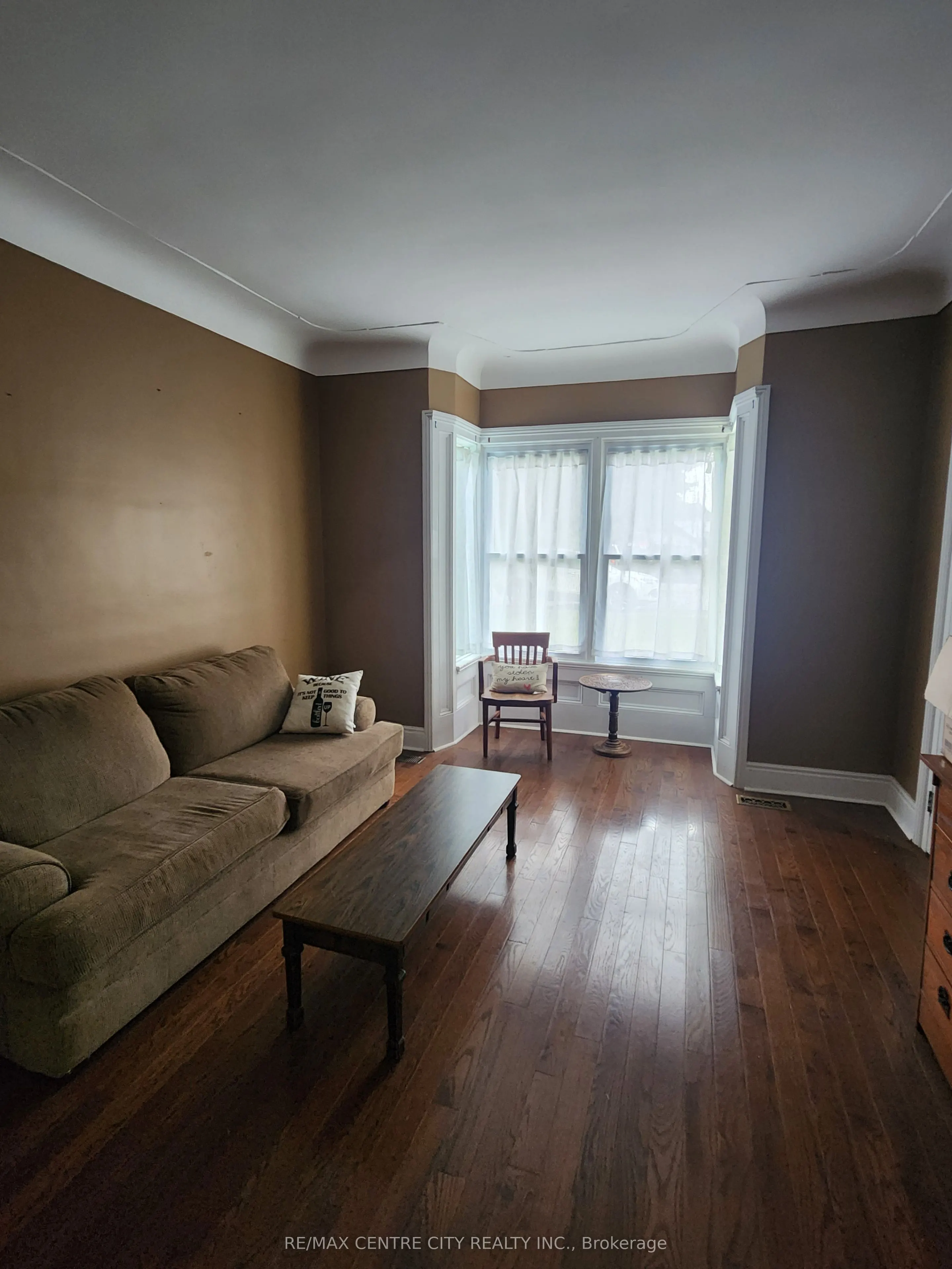 244 Elm Street W