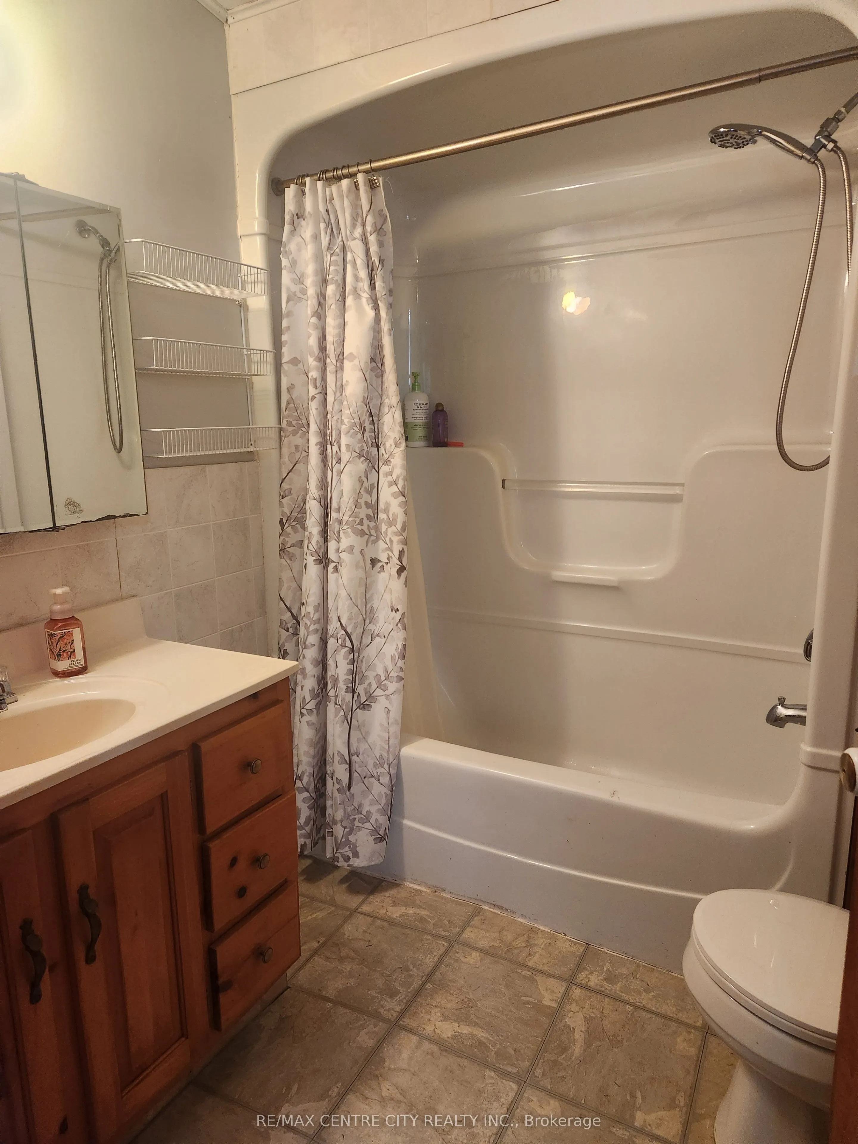 244 Elm Street W