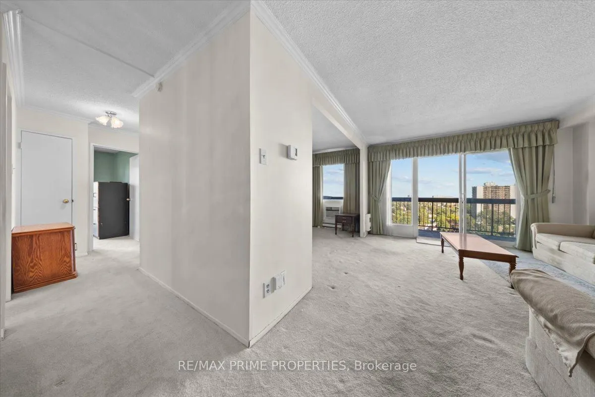 158B Mcarthur Avenue #1807