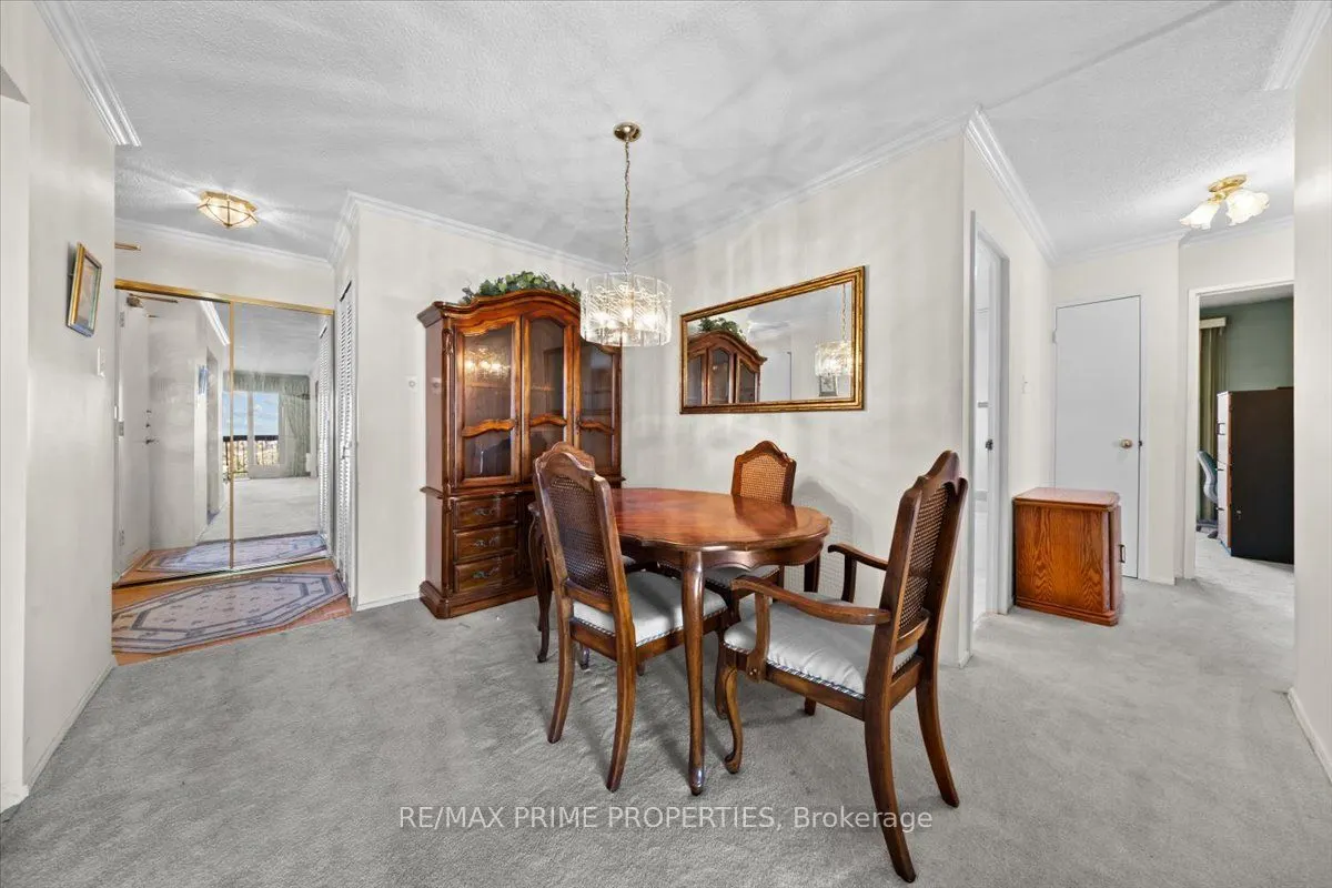 158B Mcarthur Avenue #1807
