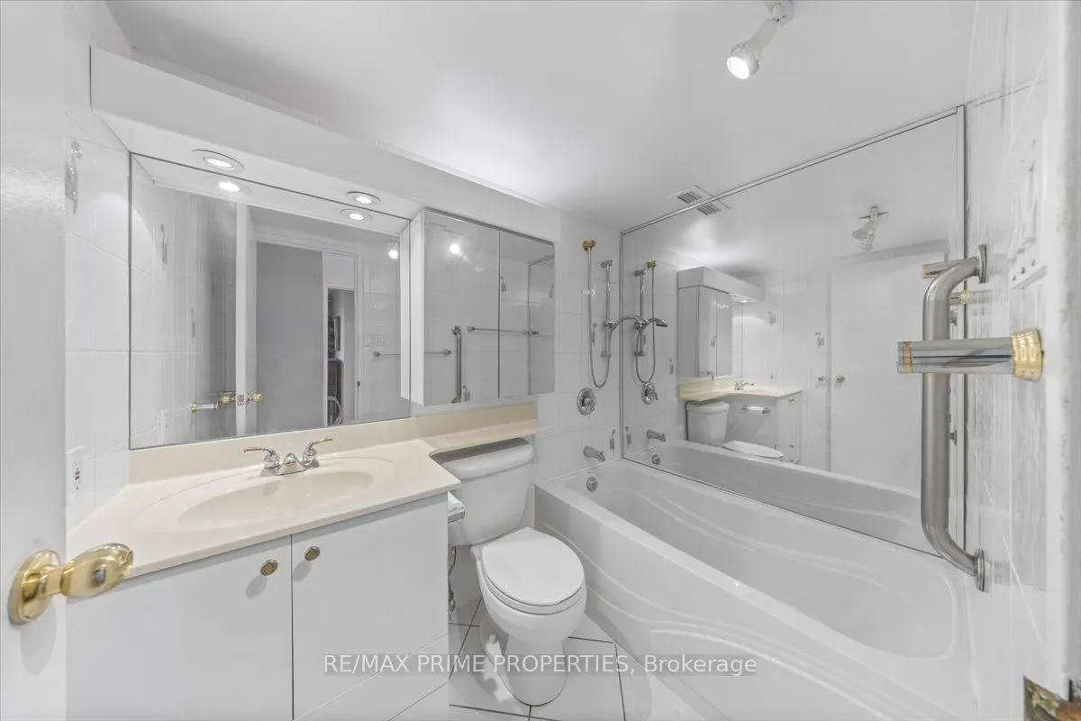 158B Mcarthur Avenue #1807