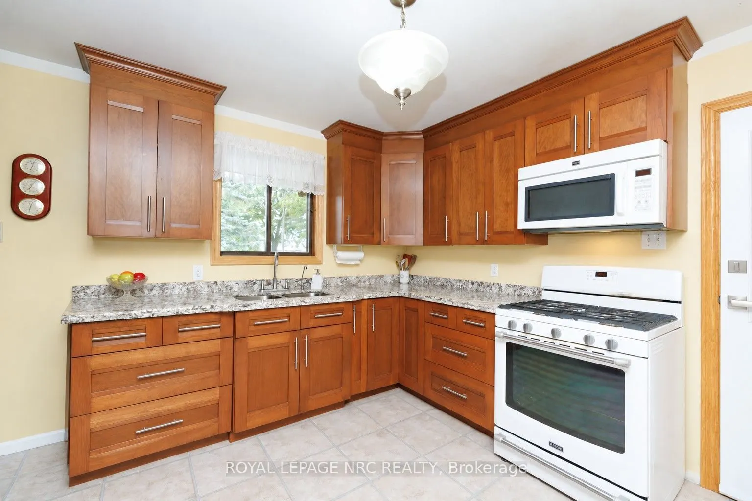 647 Chippawa Road