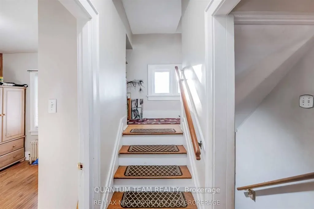 5365 Portage Road