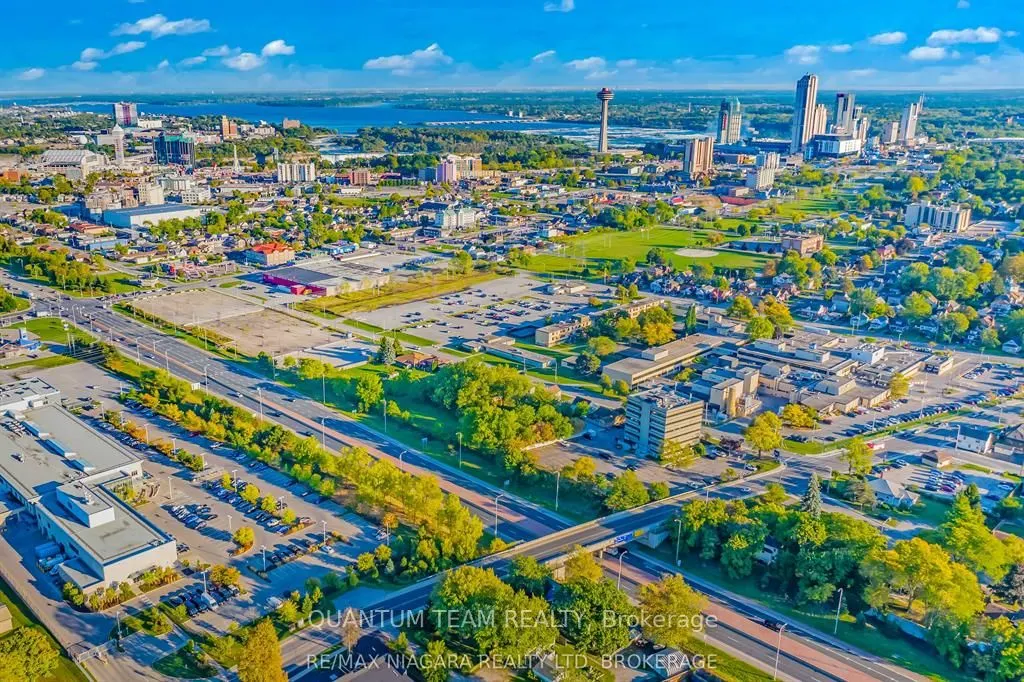 5365 Portage Road