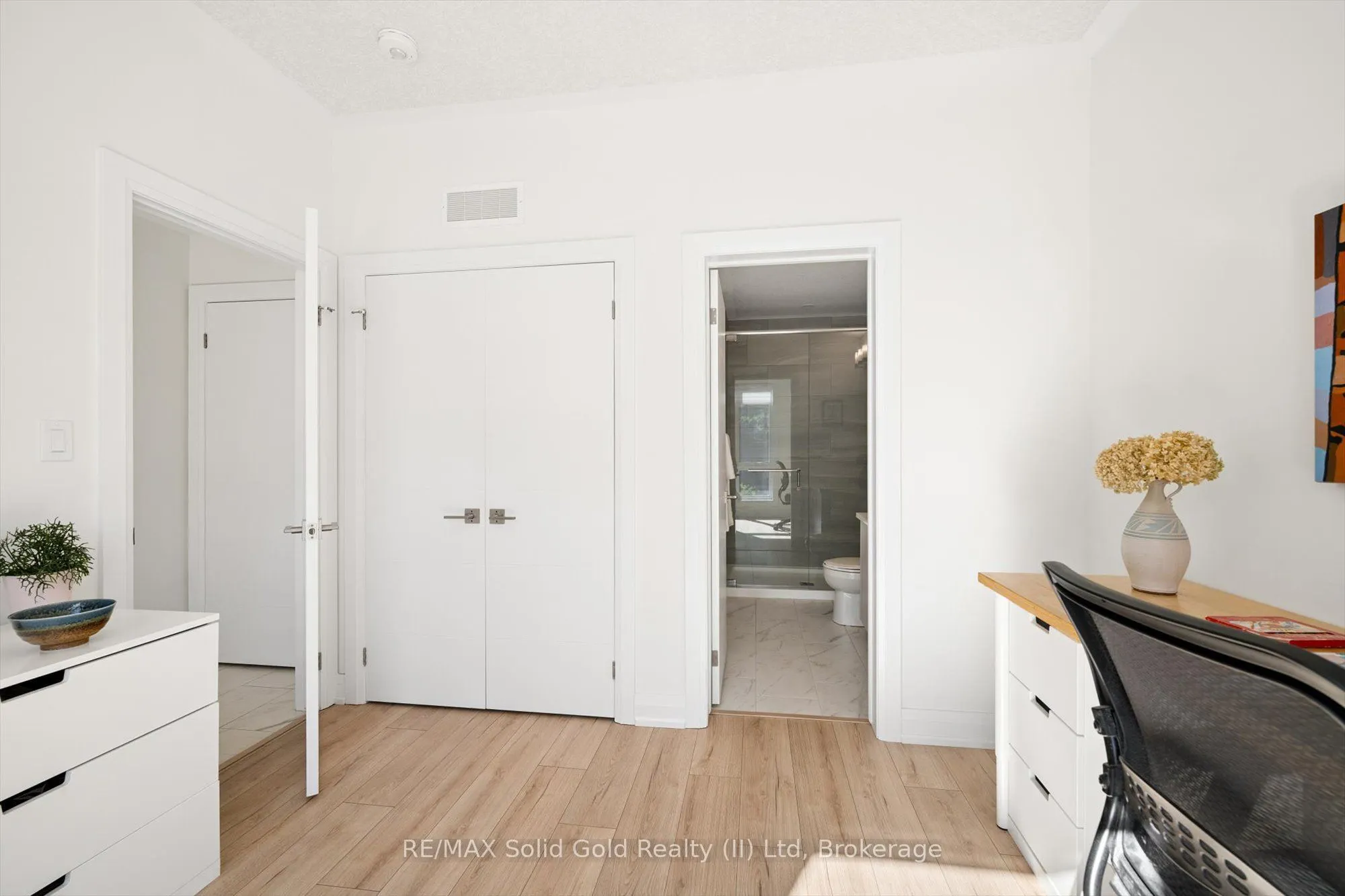 271 GREY SILO Road #34