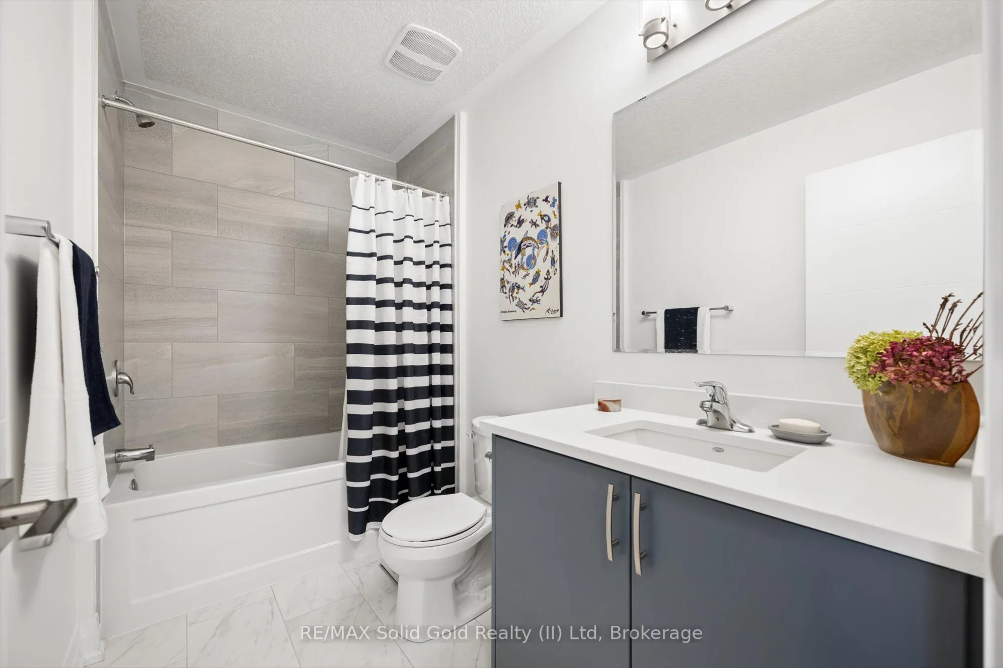 271 GREY SILO Road #34