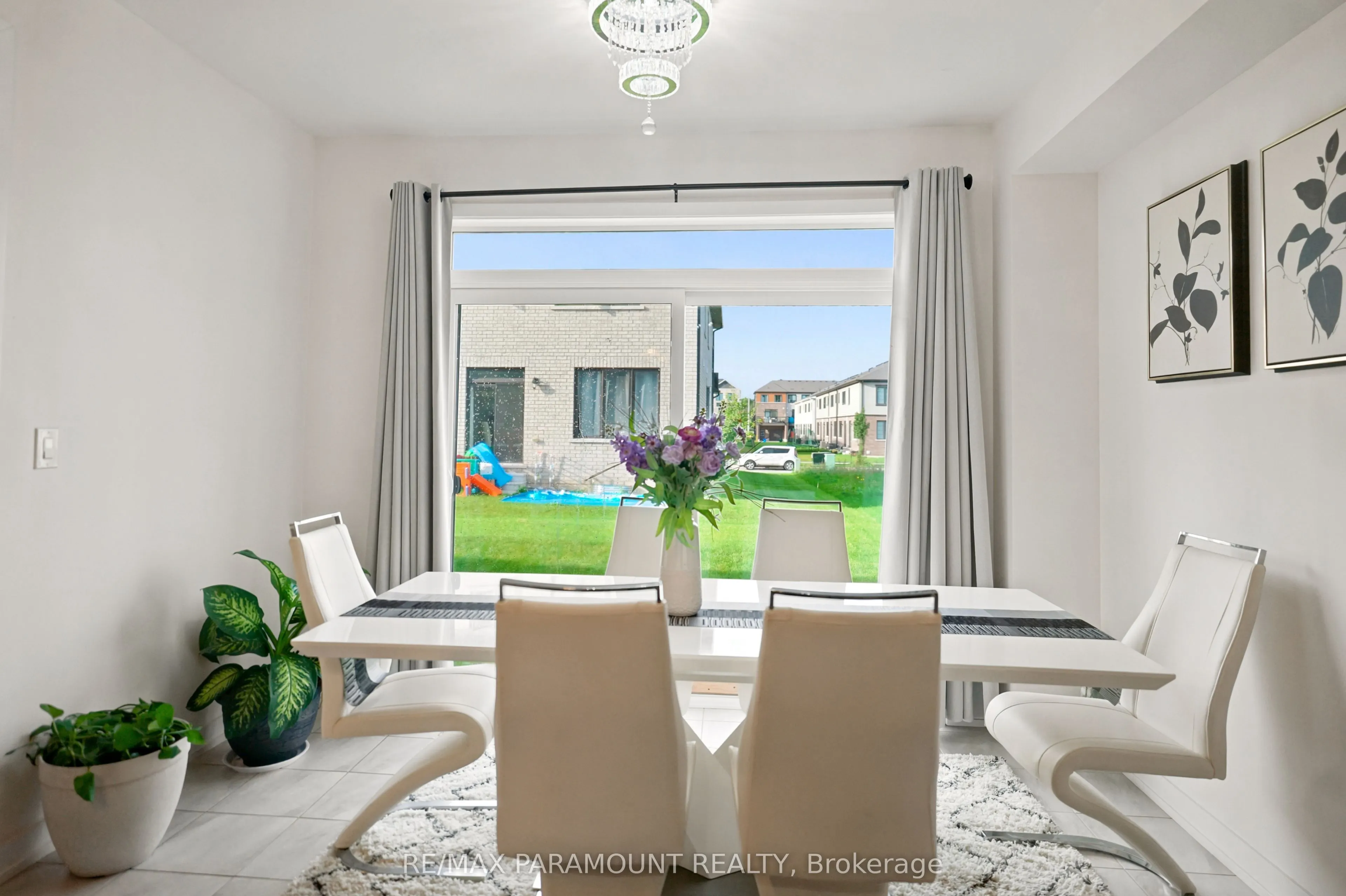 110 Sunflower Crescent