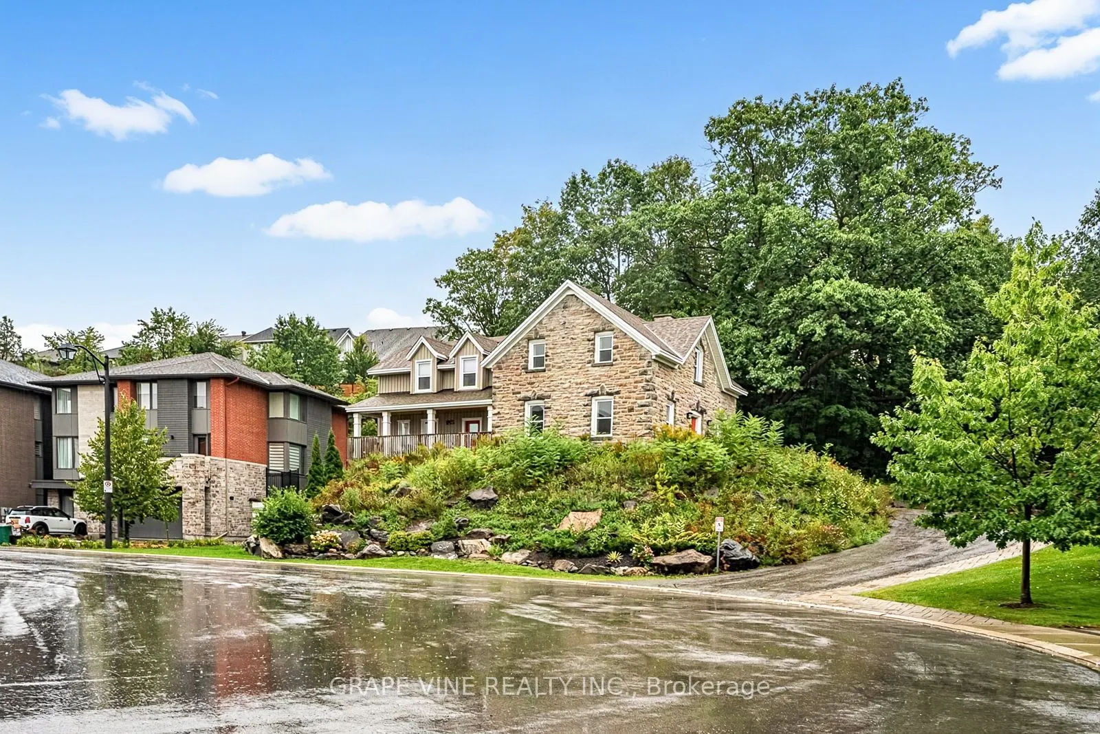 190 Boundstone Way #105