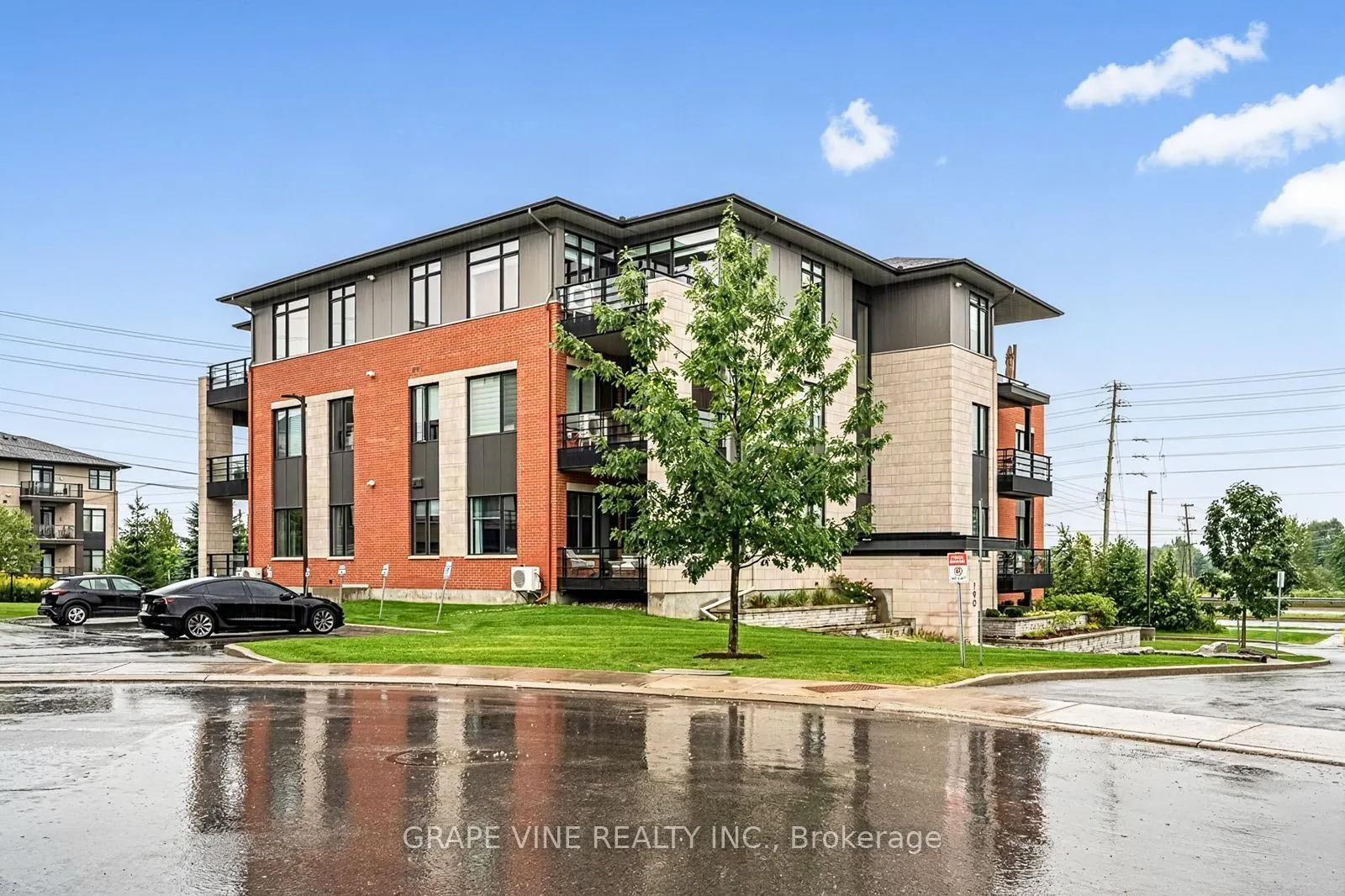 190 Boundstone Way #105