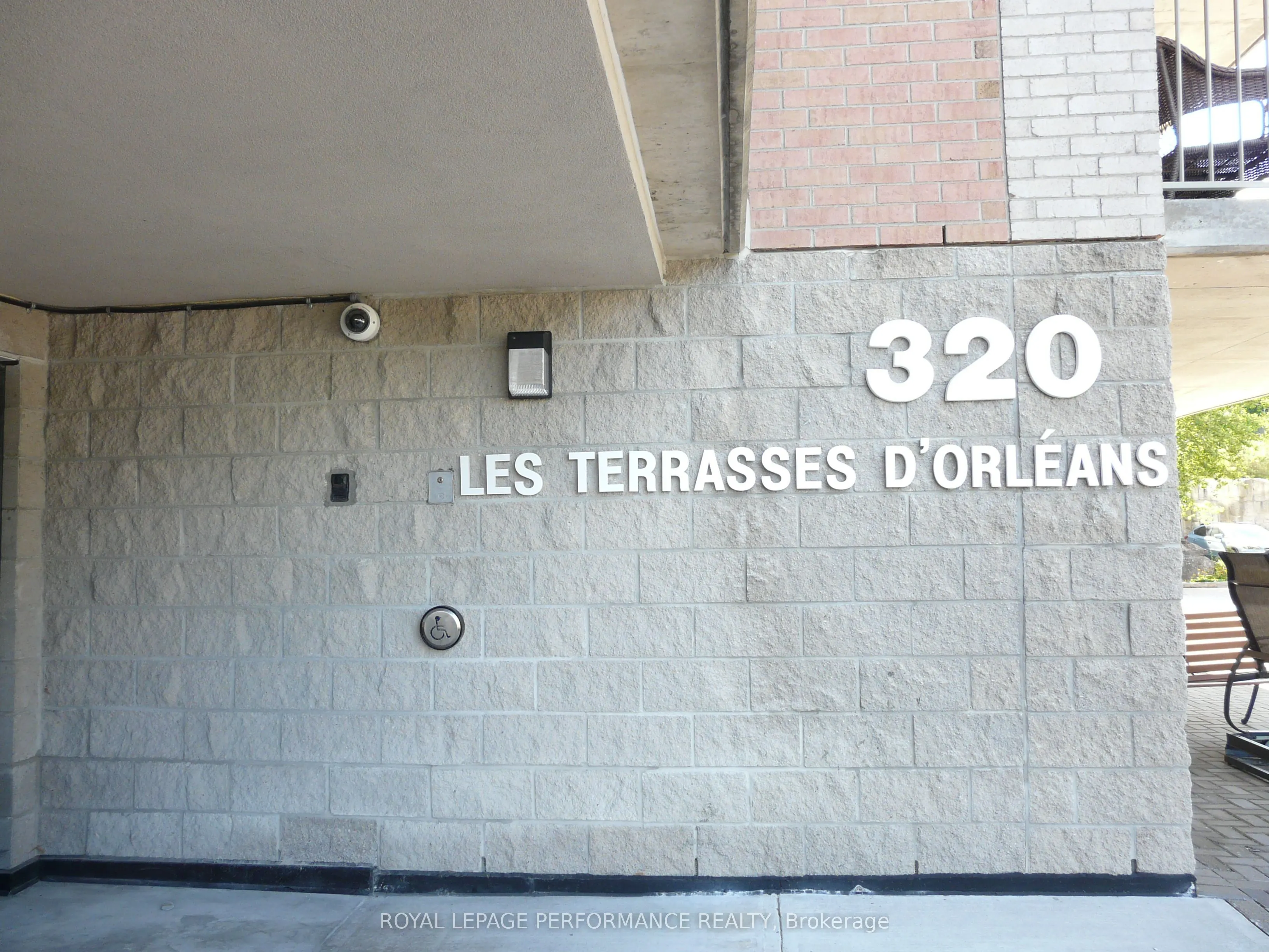 320 Centrum Boulevard #108