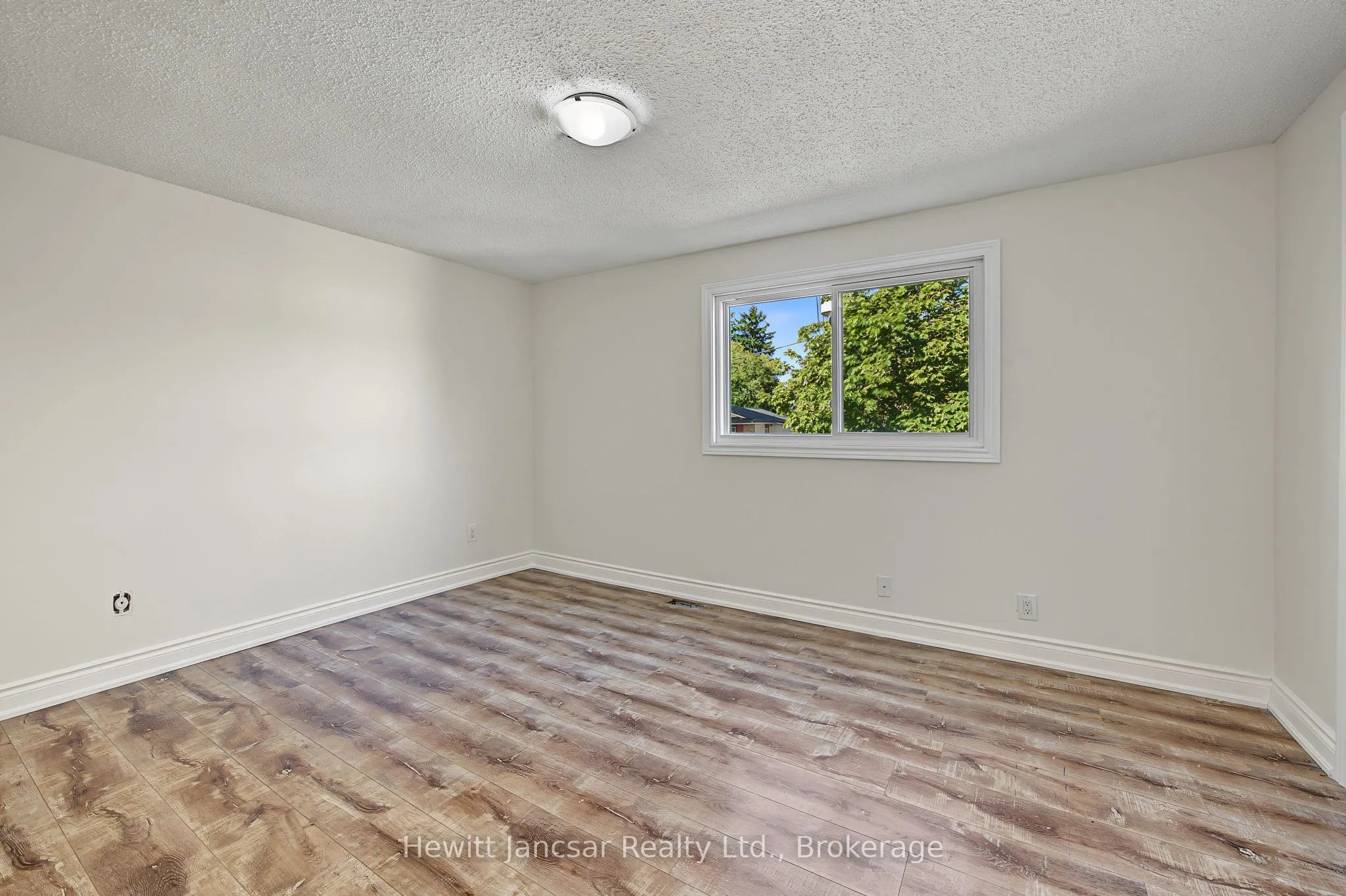 125 Bay Street #7