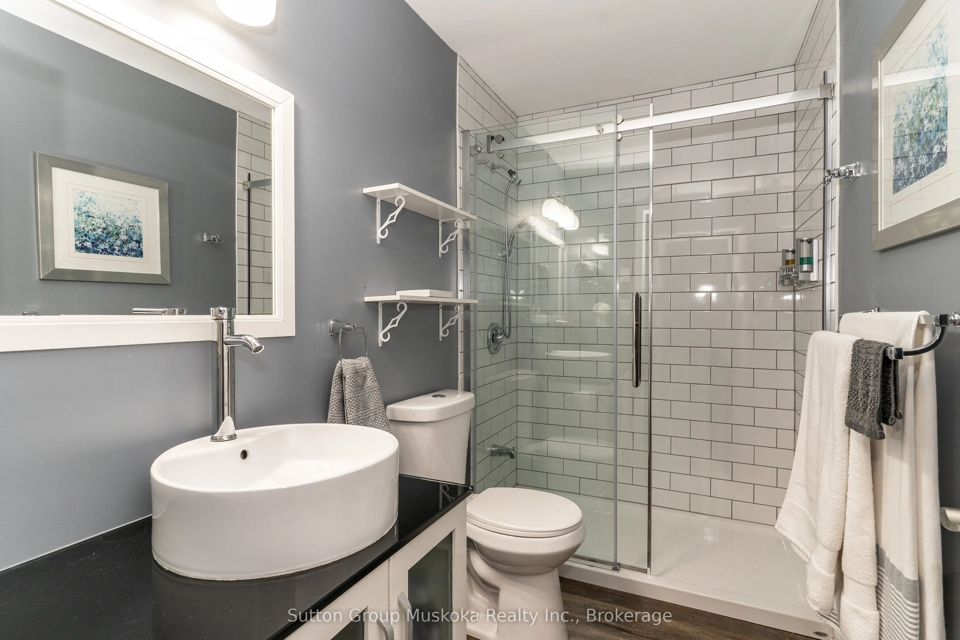 44 King William Street #4