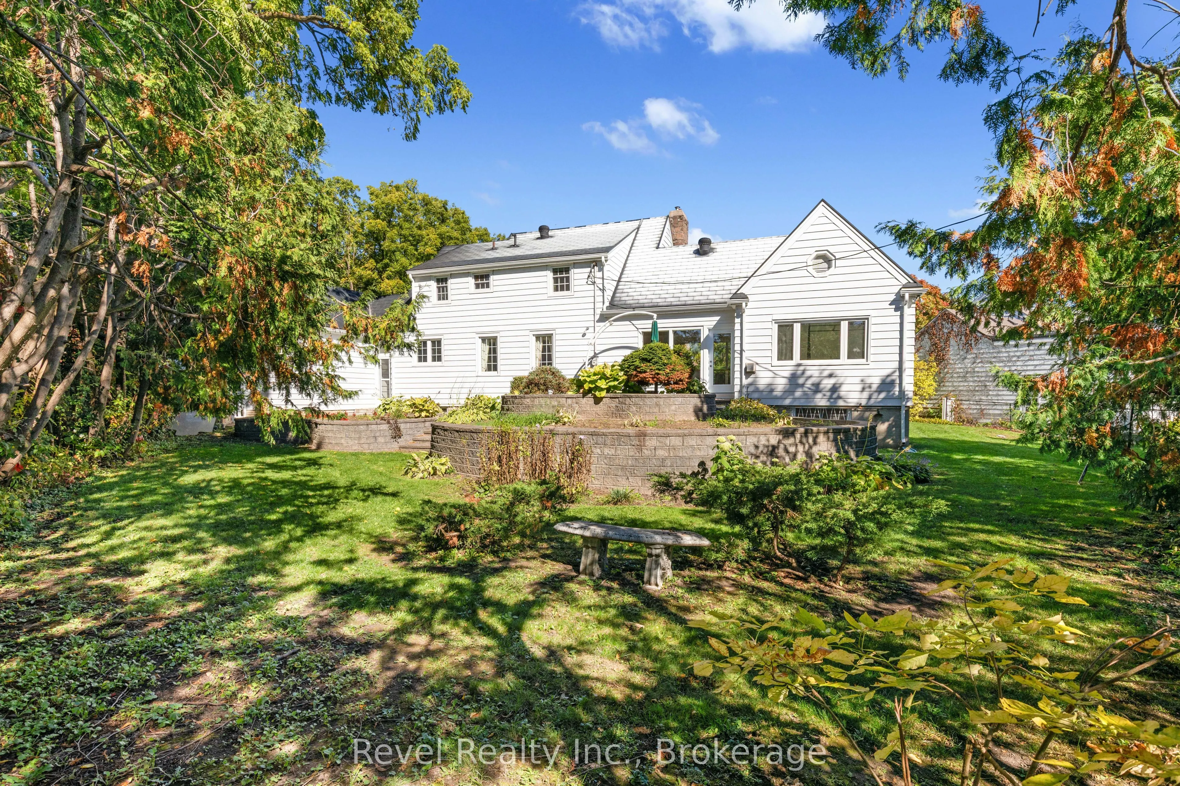 13 Sylvan Crescent