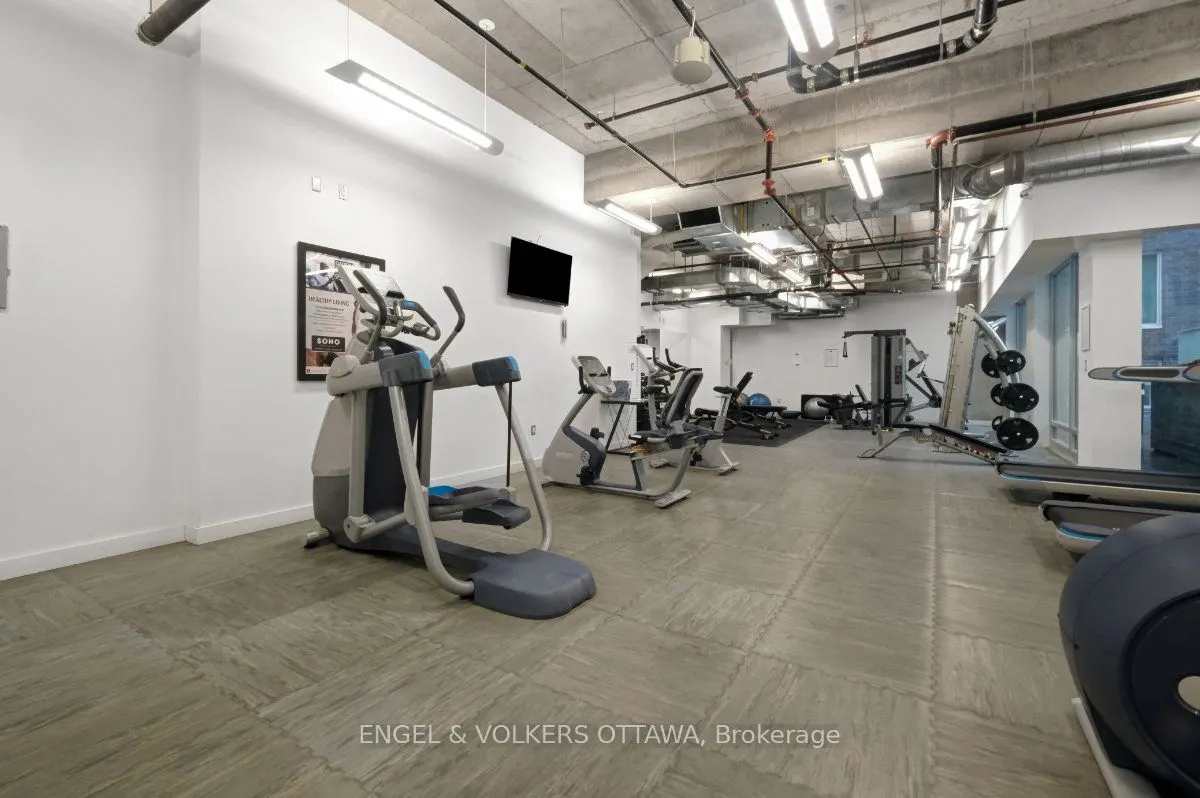 111 Champagne Avenue S #610