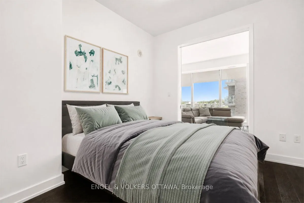 111 Champagne Avenue S #610