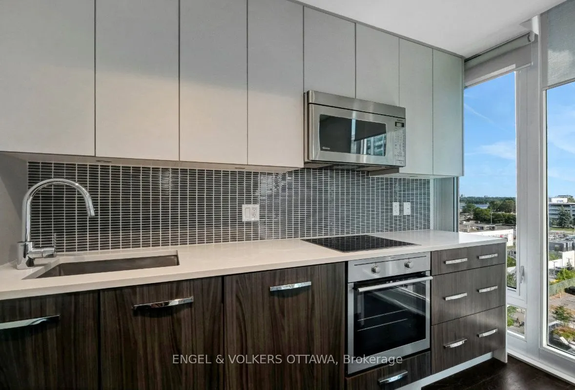 111 Champagne Avenue S #610