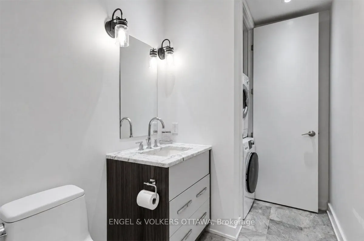 111 Champagne Avenue S #610