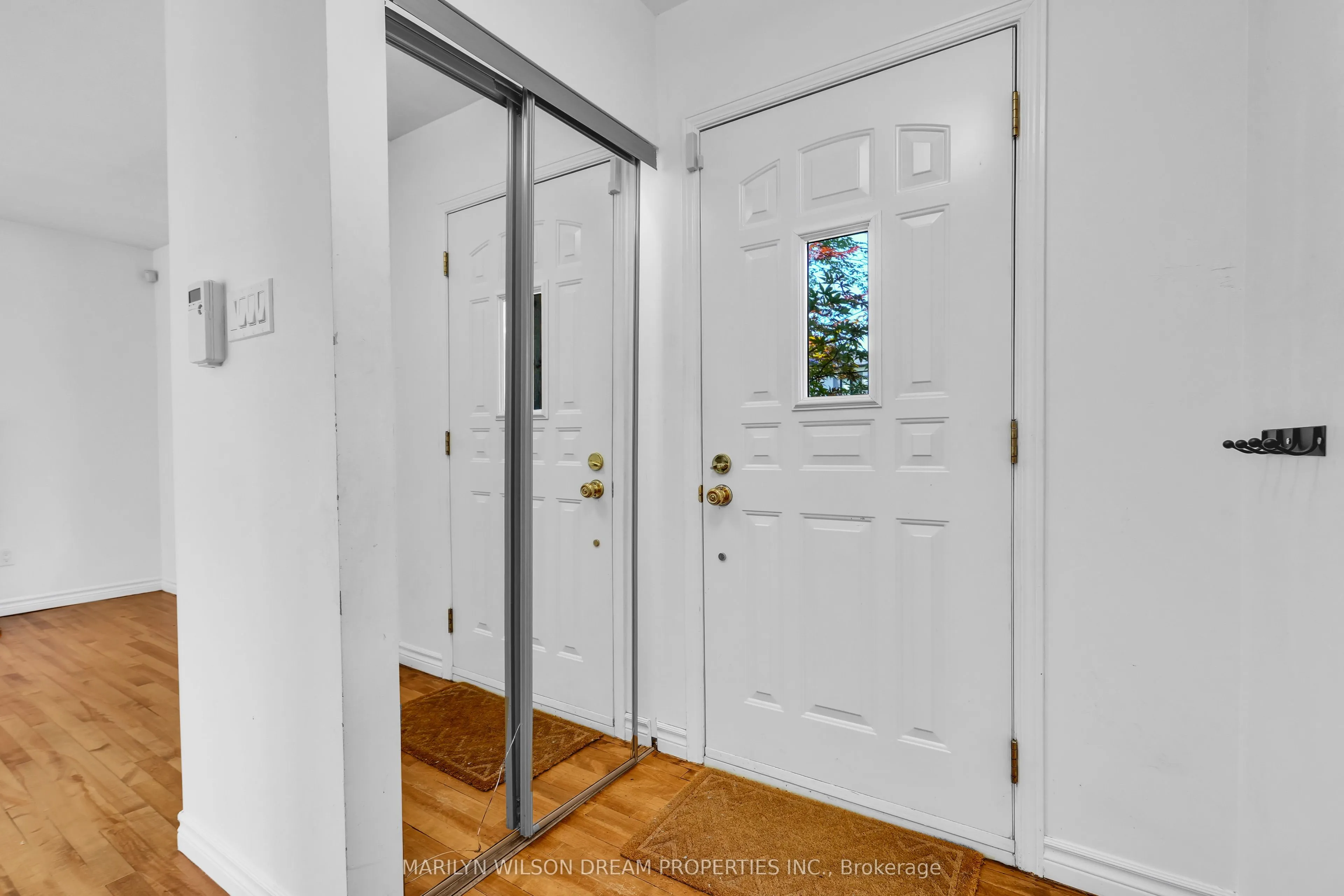 24 Bedford Crescent