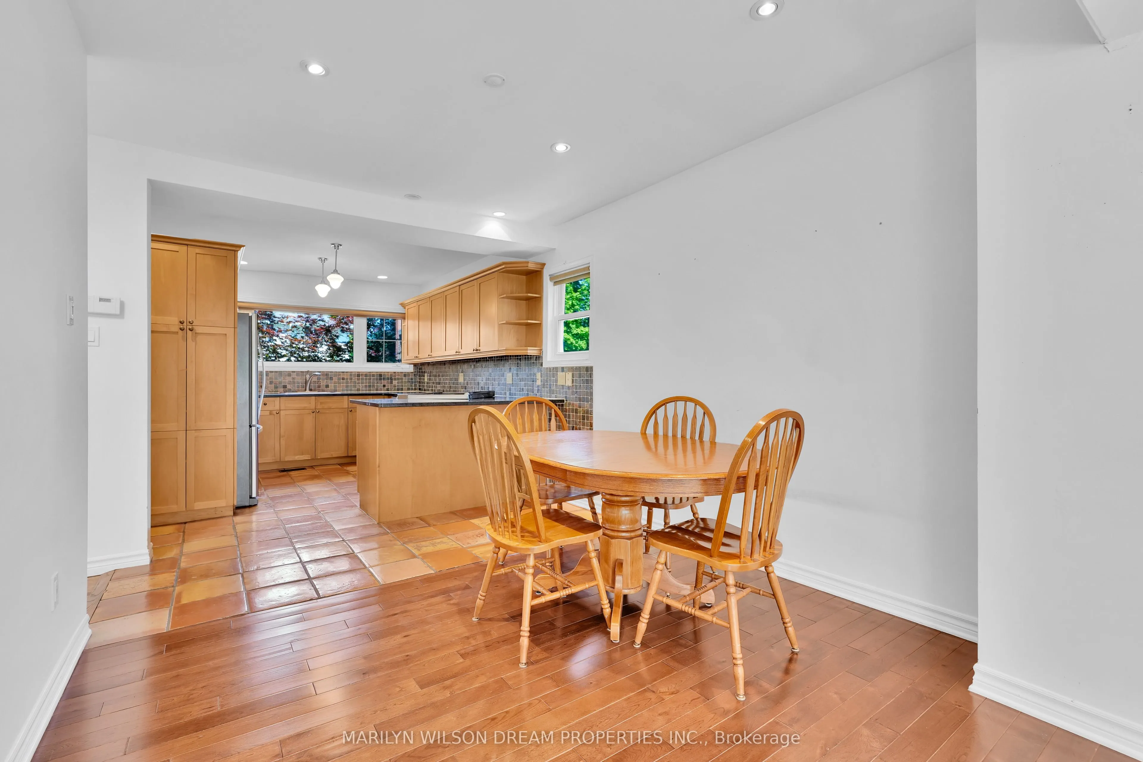 24 Bedford Crescent