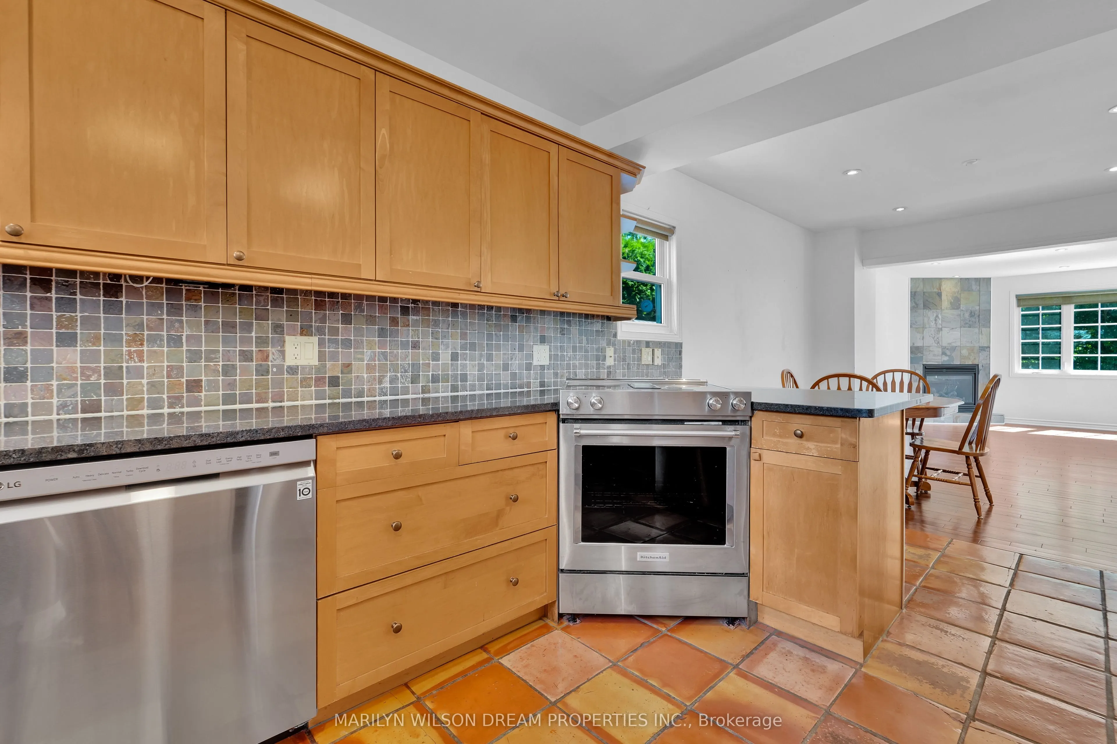 24 Bedford Crescent