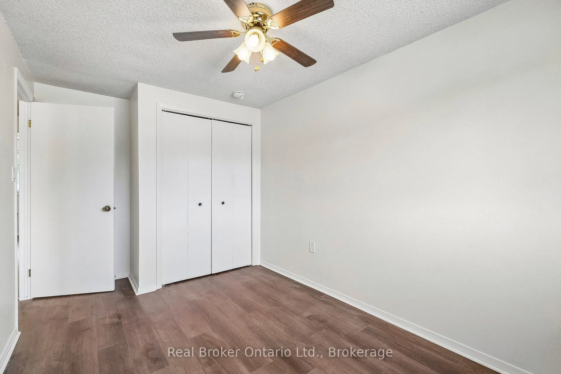 310 Linwell Road #1/2