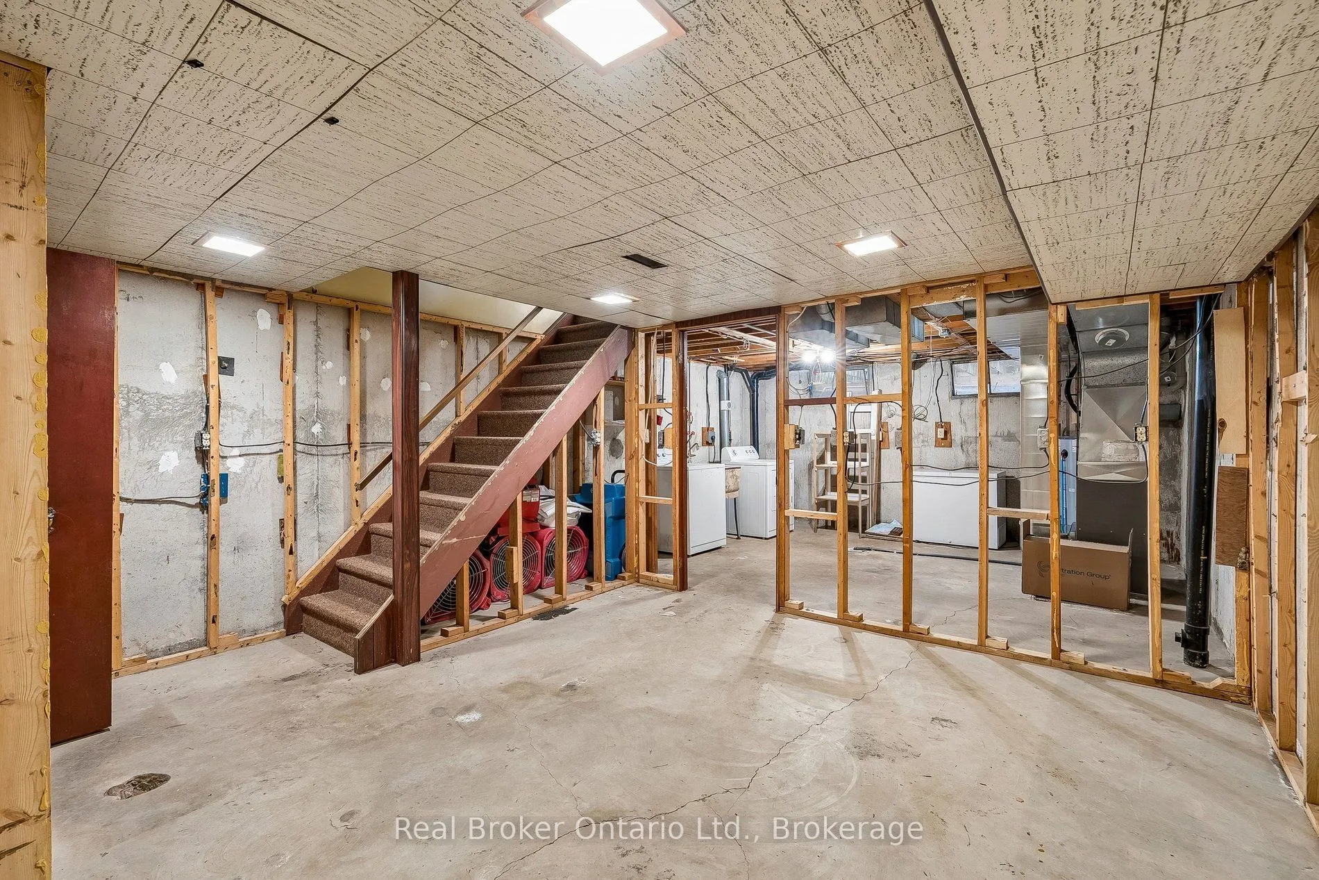 310 Linwell Road #1/2